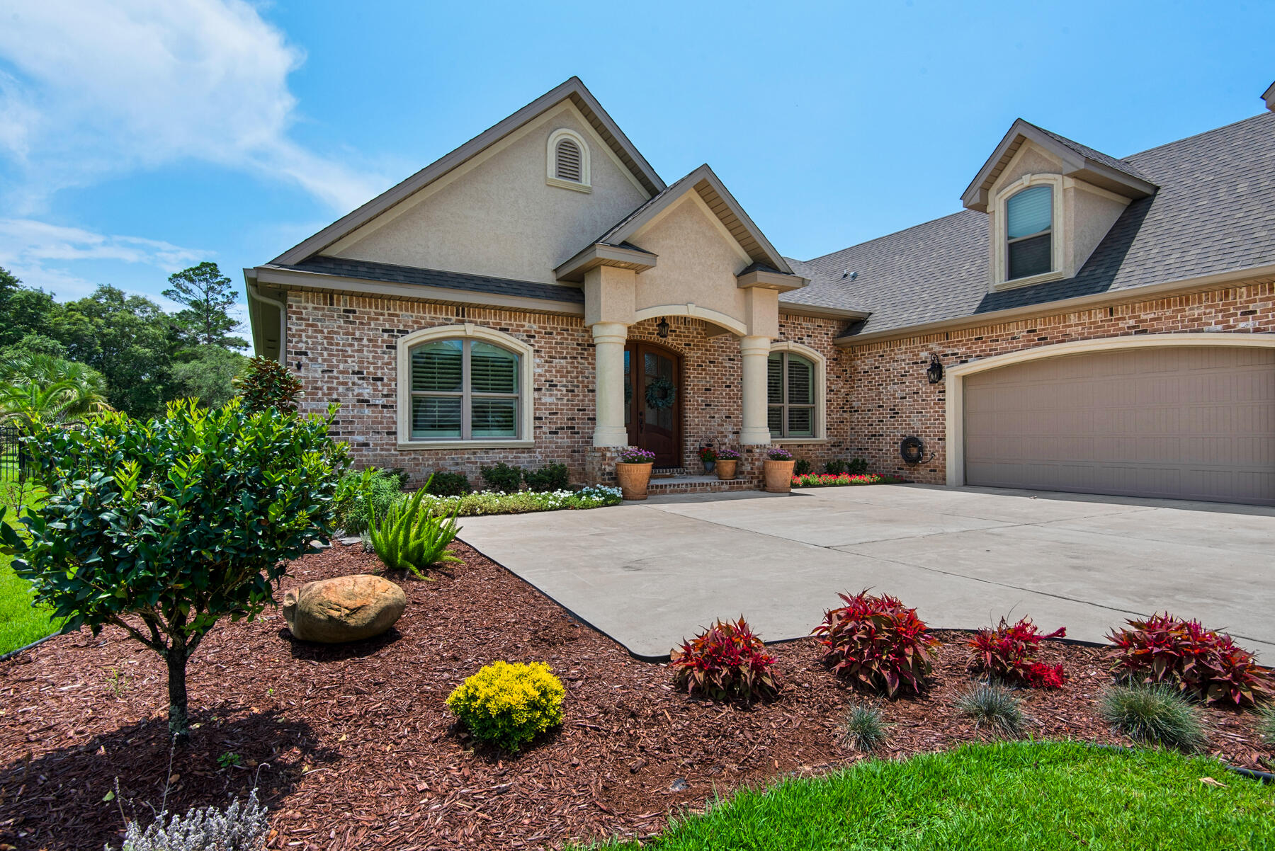 HIDDEN CREEK ESTATES AT HOLLEY BY THE SEA - Residential