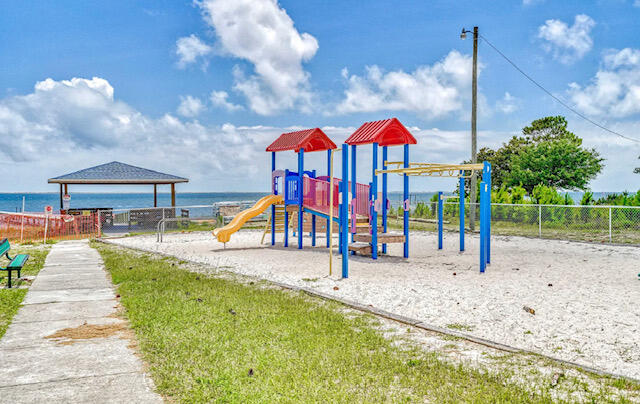 HIDDEN CREEK ESTATES AT HOLLEY BY THE SEA - Residential