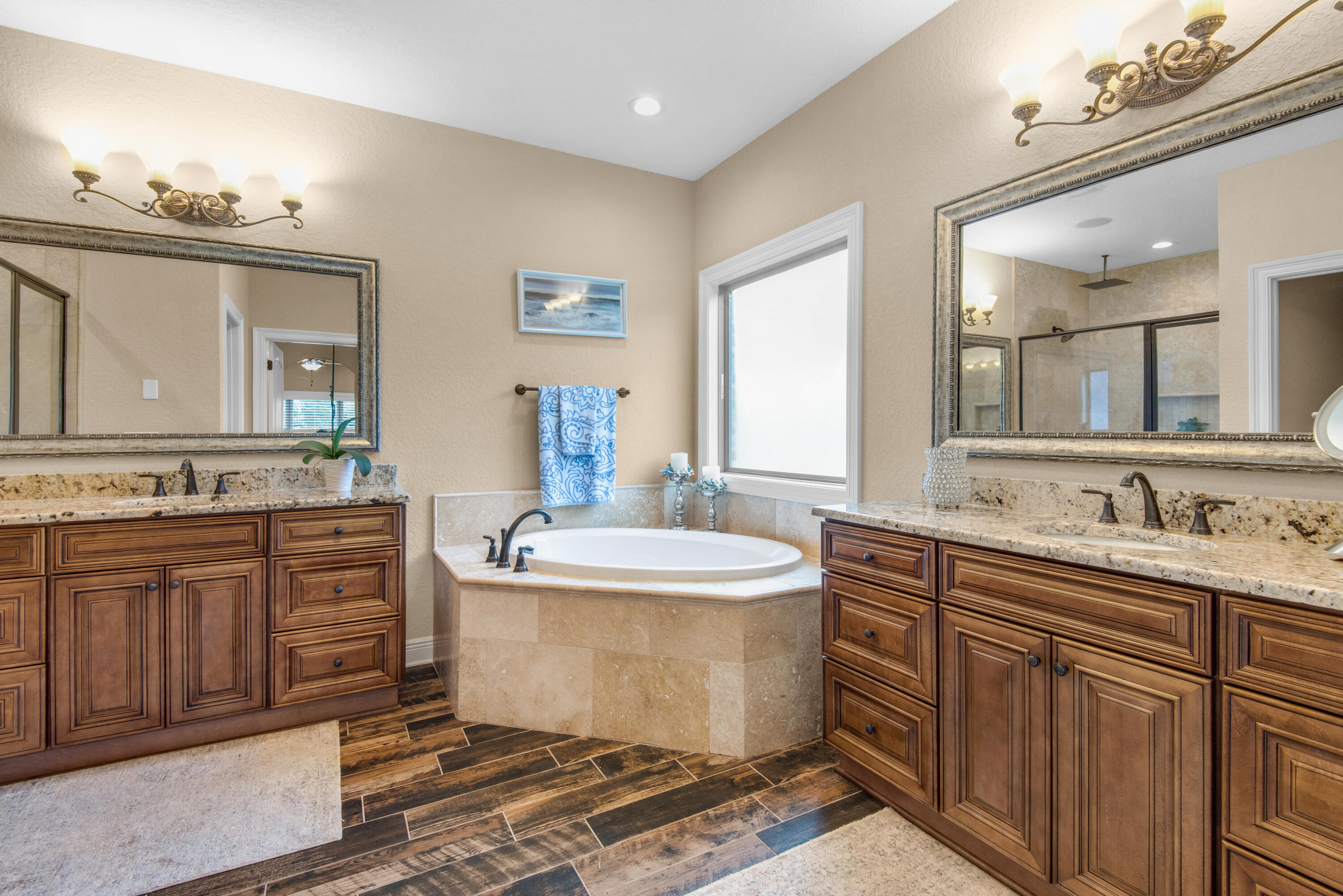 HIDDEN CREEK ESTATES AT HOLLEY BY THE SEA - Residential