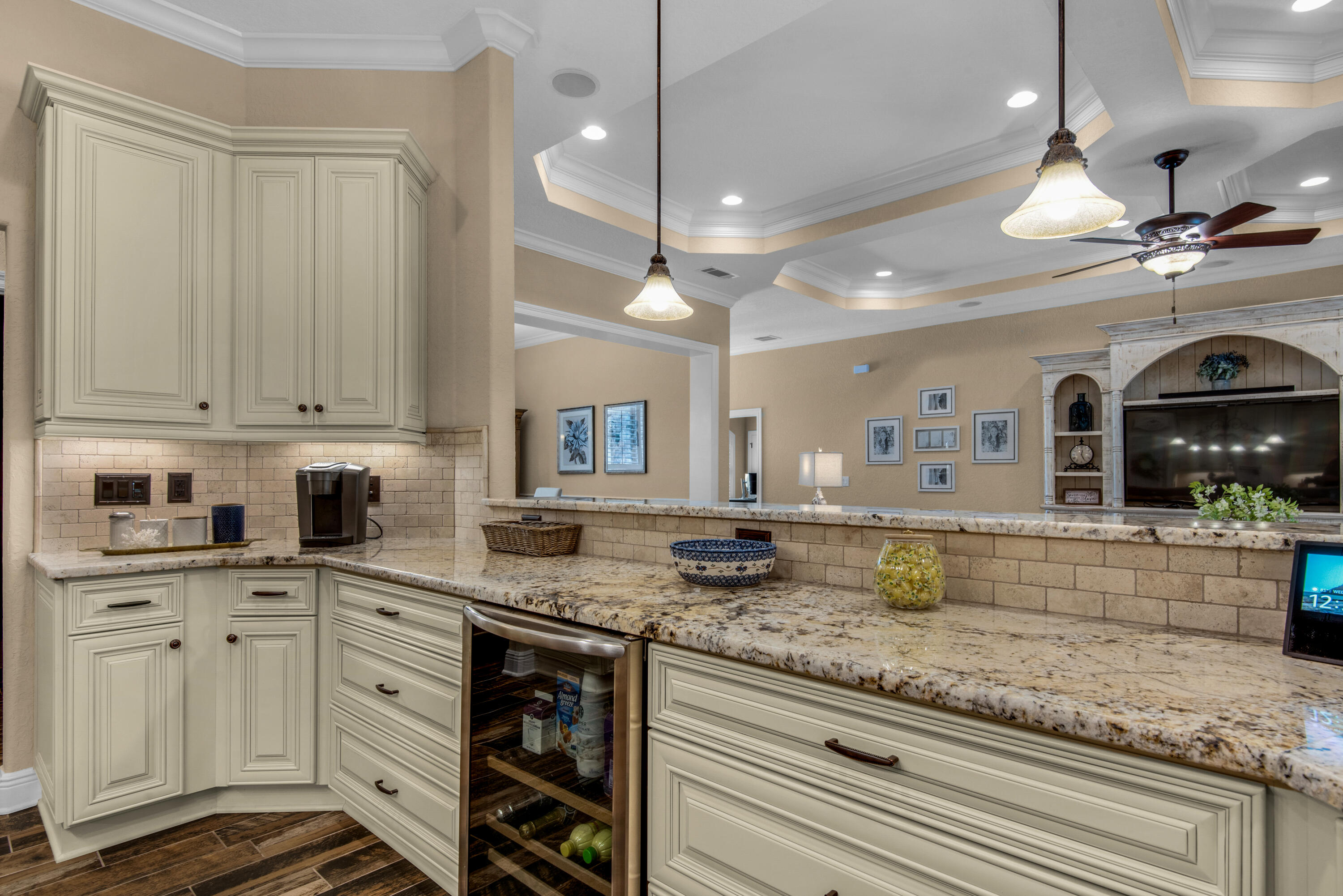 HIDDEN CREEK ESTATES AT HOLLEY BY THE SEA - Residential