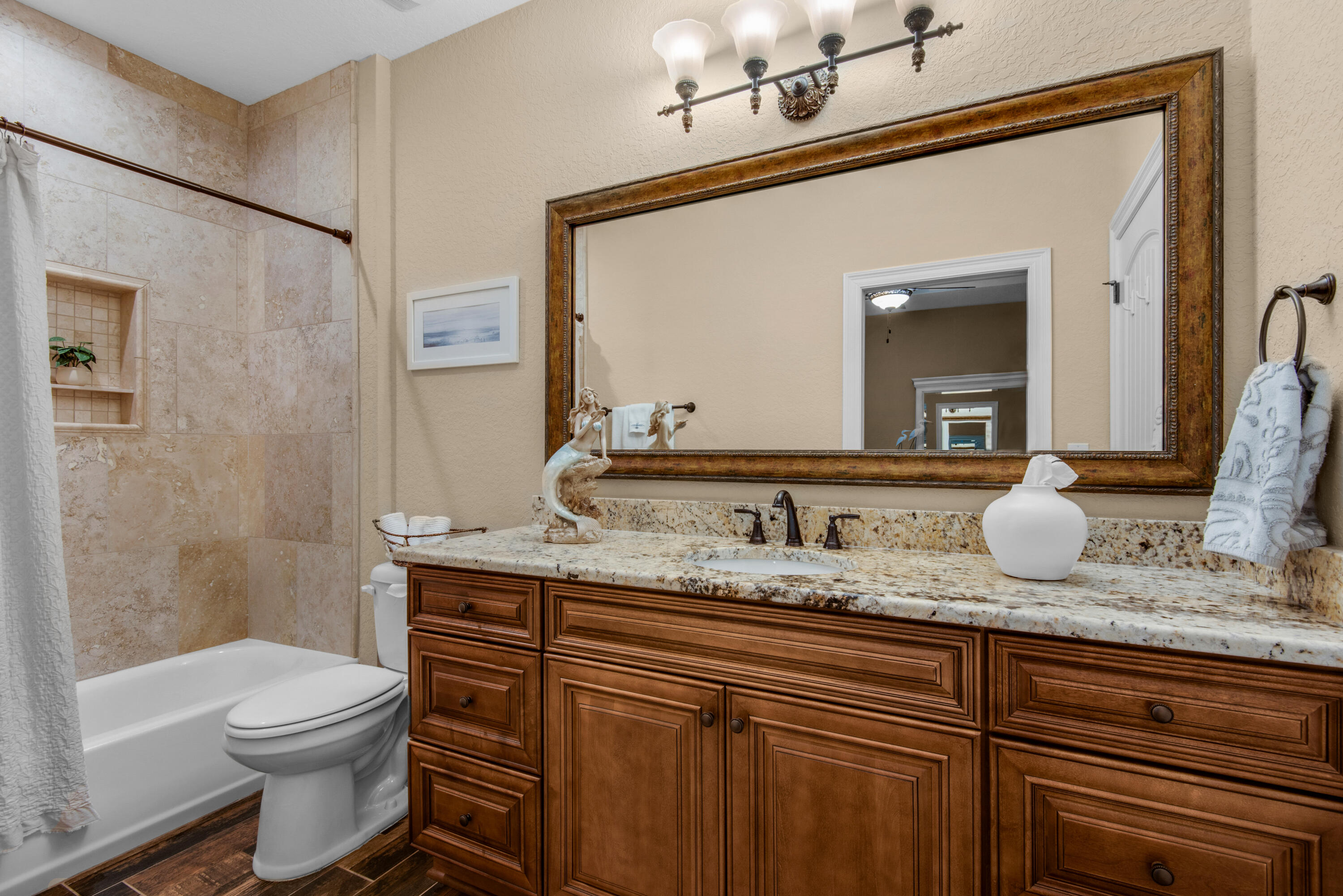 HIDDEN CREEK ESTATES AT HOLLEY BY THE SEA - Residential