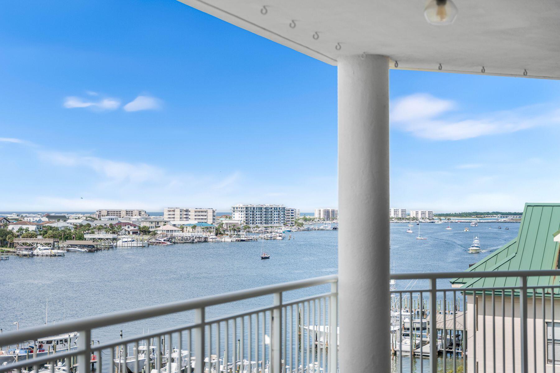 GRAND HARBOR - Residential