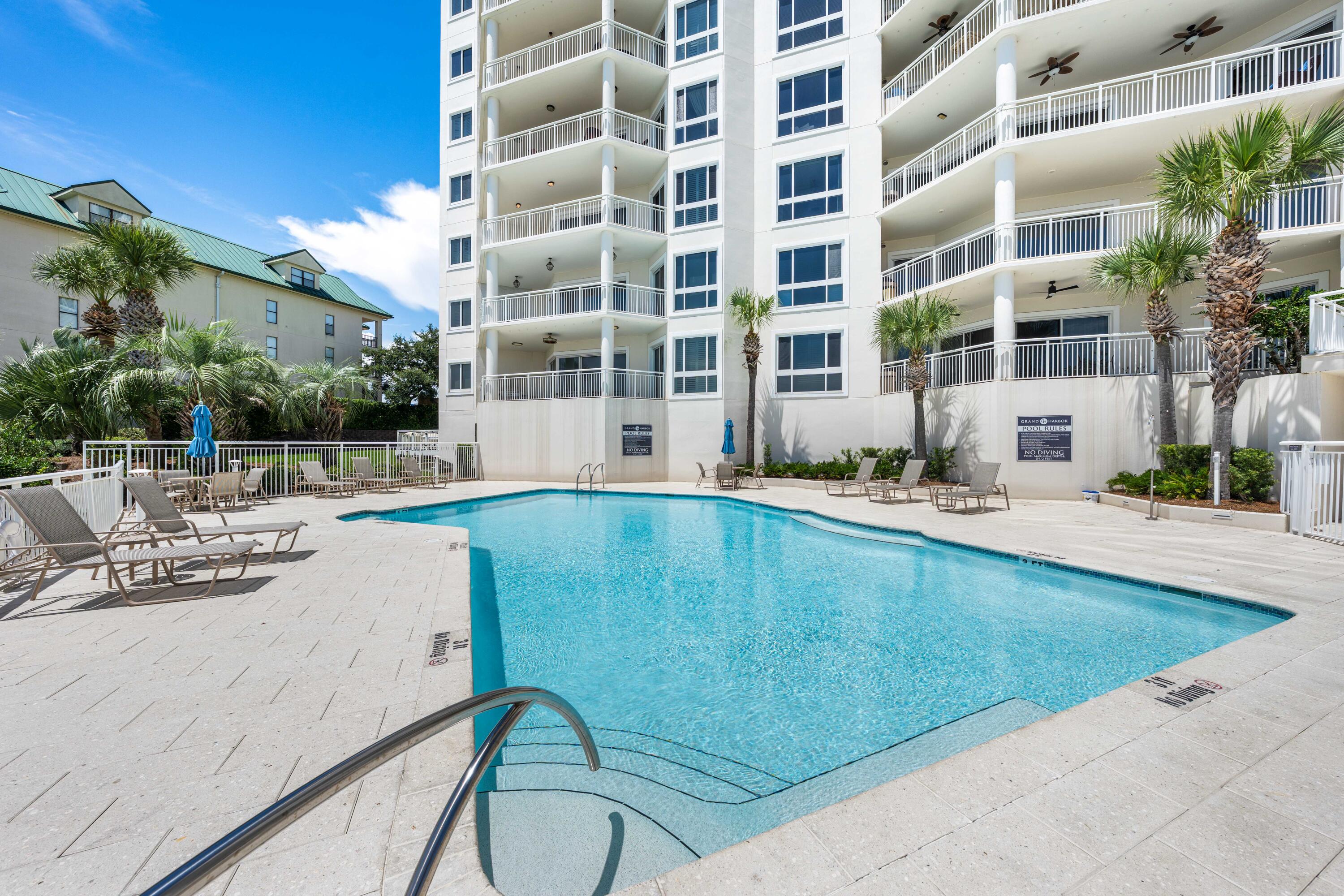 GRAND HARBOR - Residential