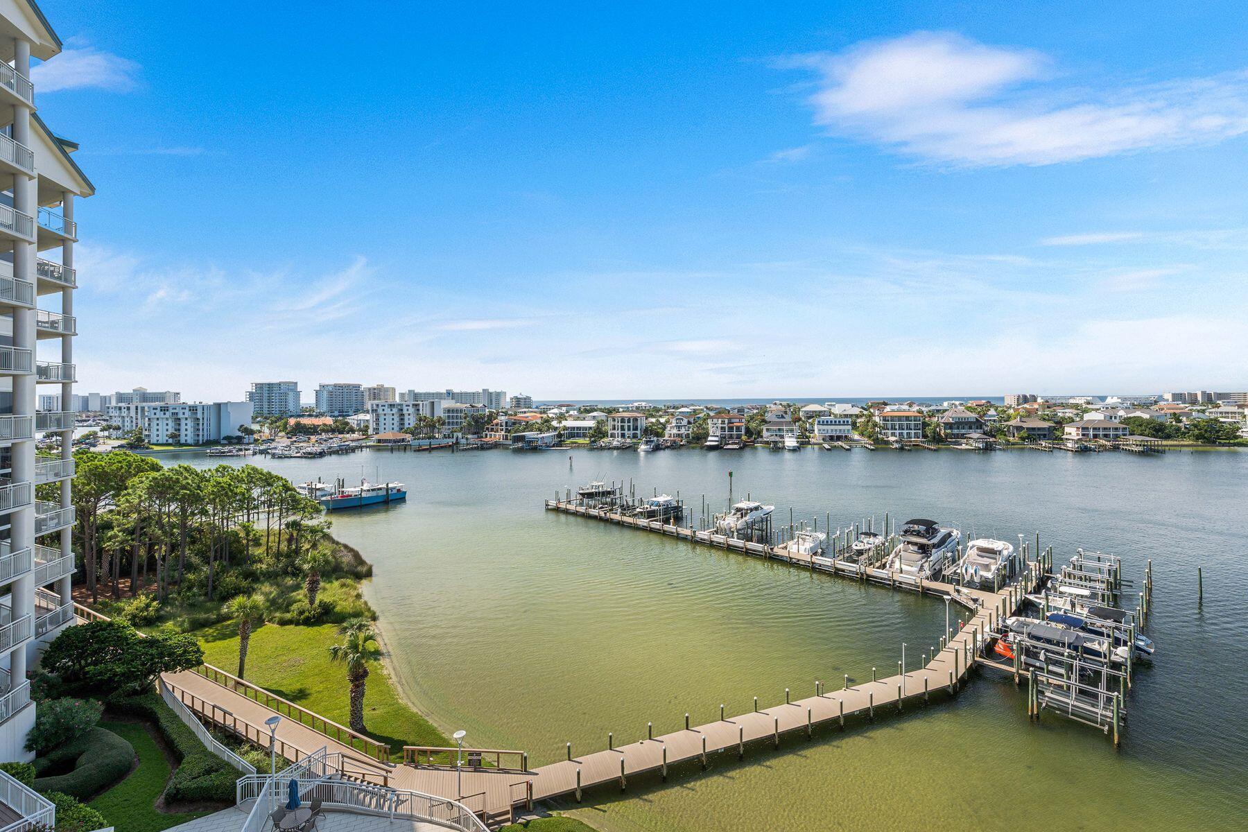 GRAND HARBOR - Residential