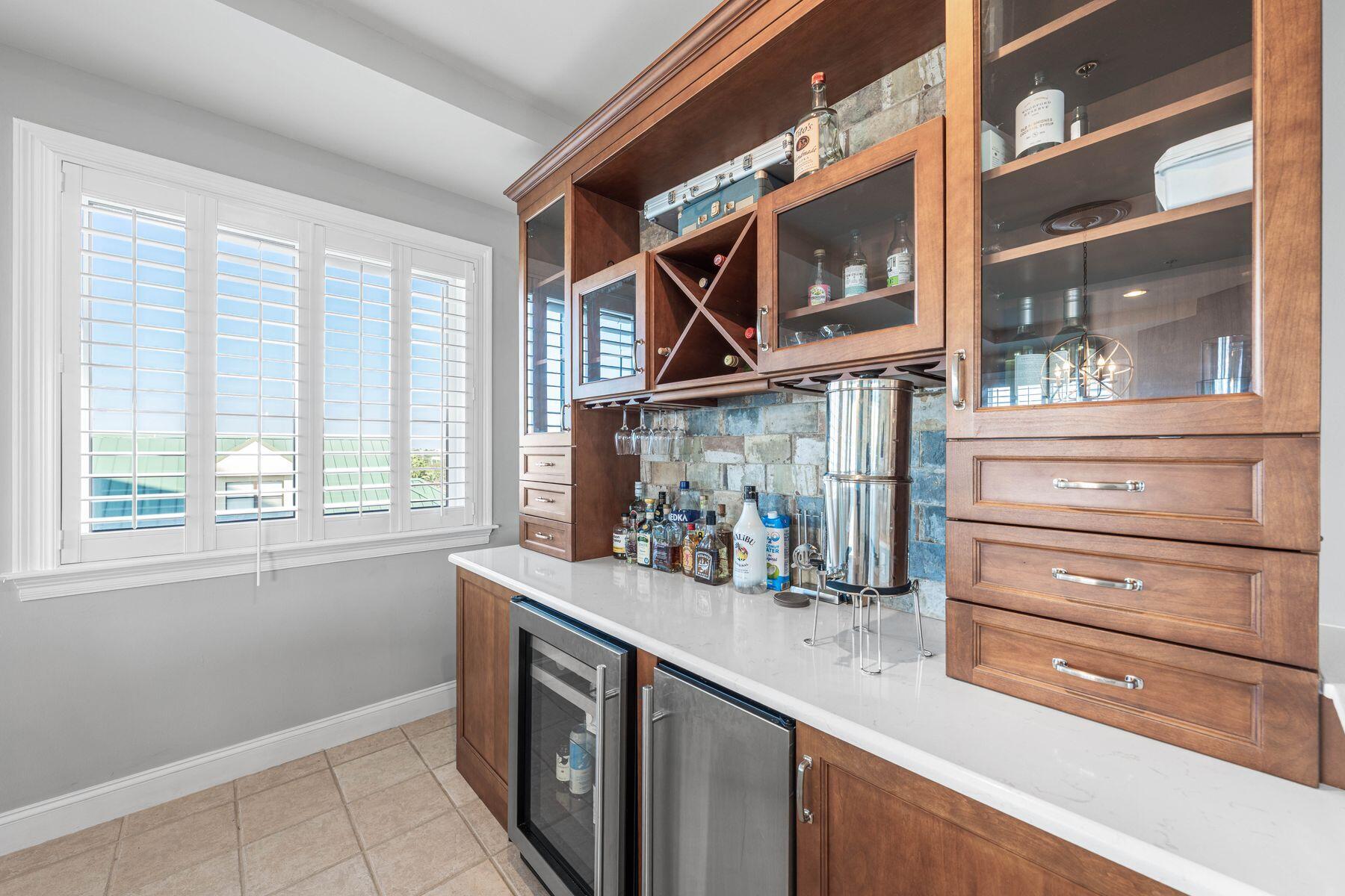 GRAND HARBOR - Residential
