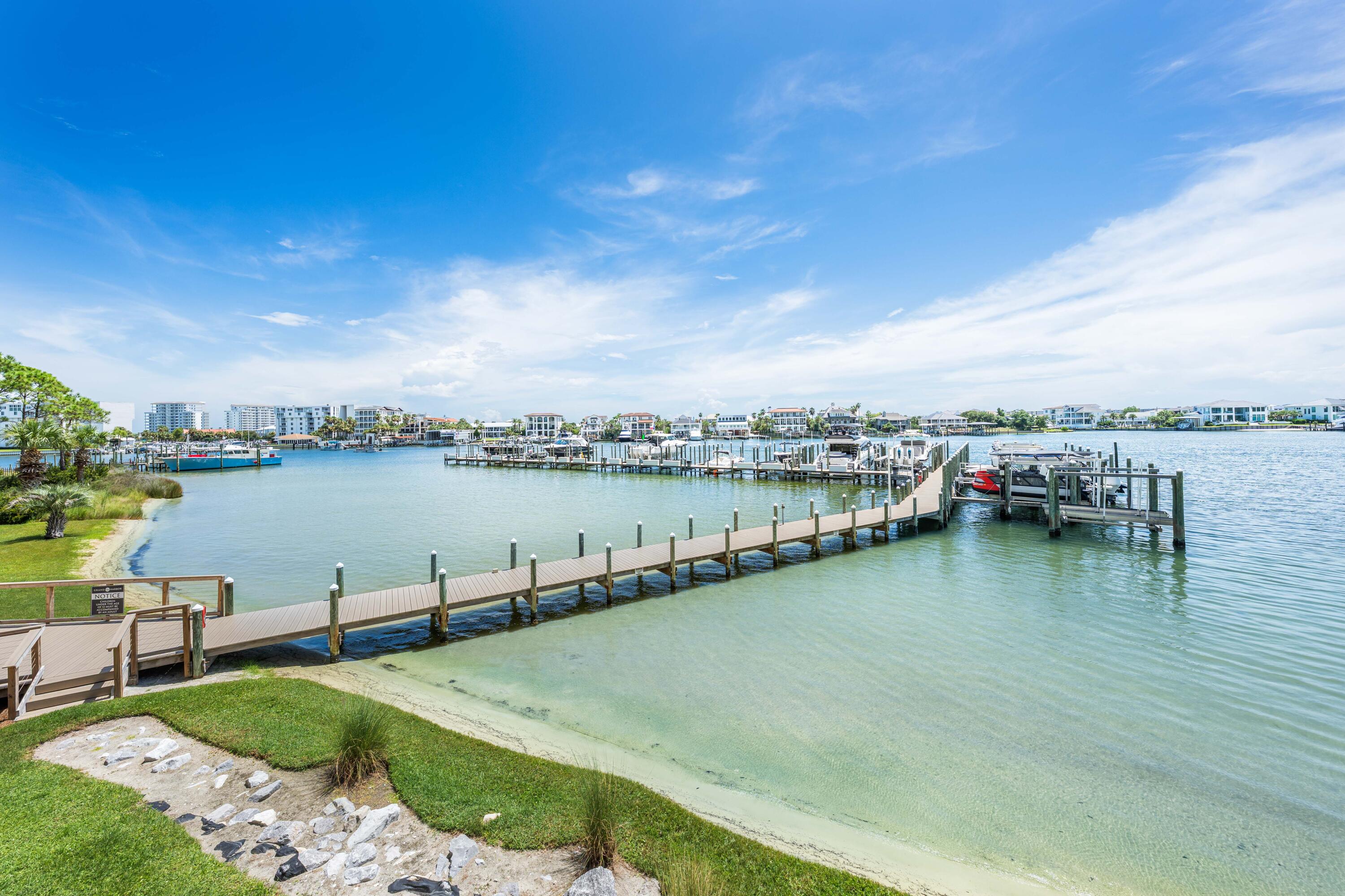 GRAND HARBOR - Residential