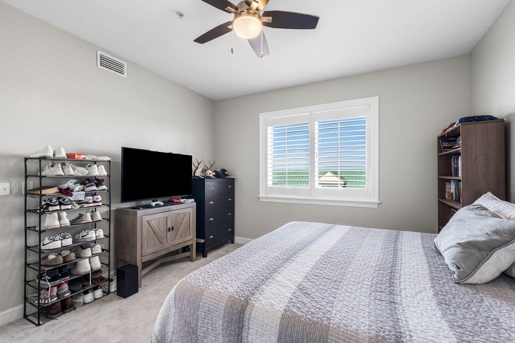 GRAND HARBOR - Residential