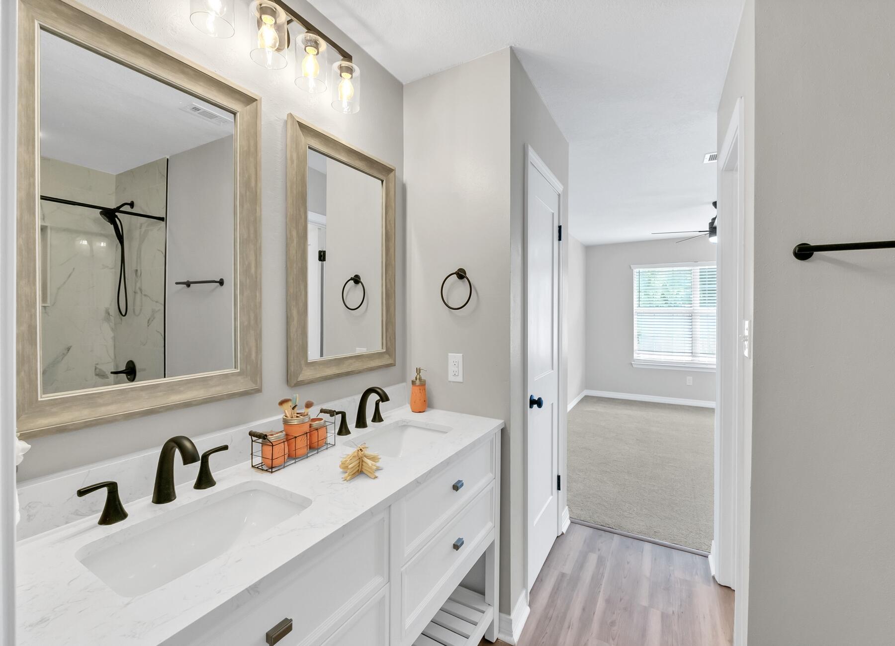 WINDMILL TERRACE - Residential