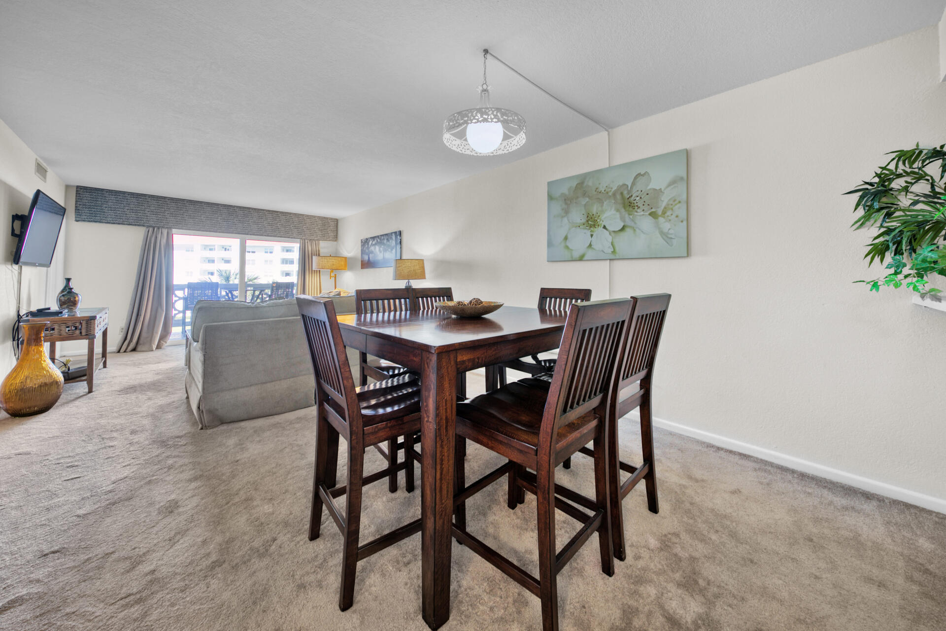 EL MATADOR CONDO - Residential