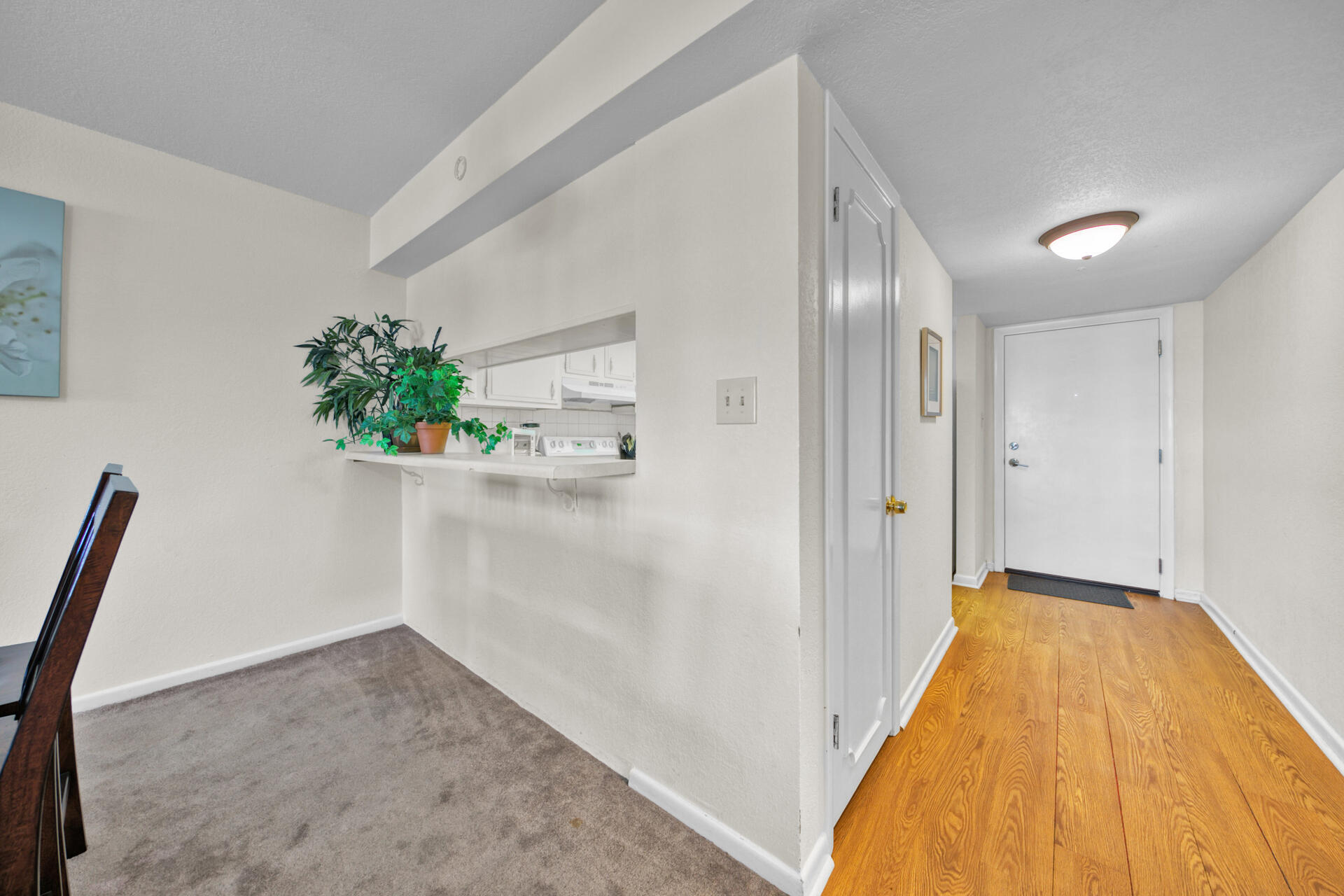 EL MATADOR CONDO - Residential