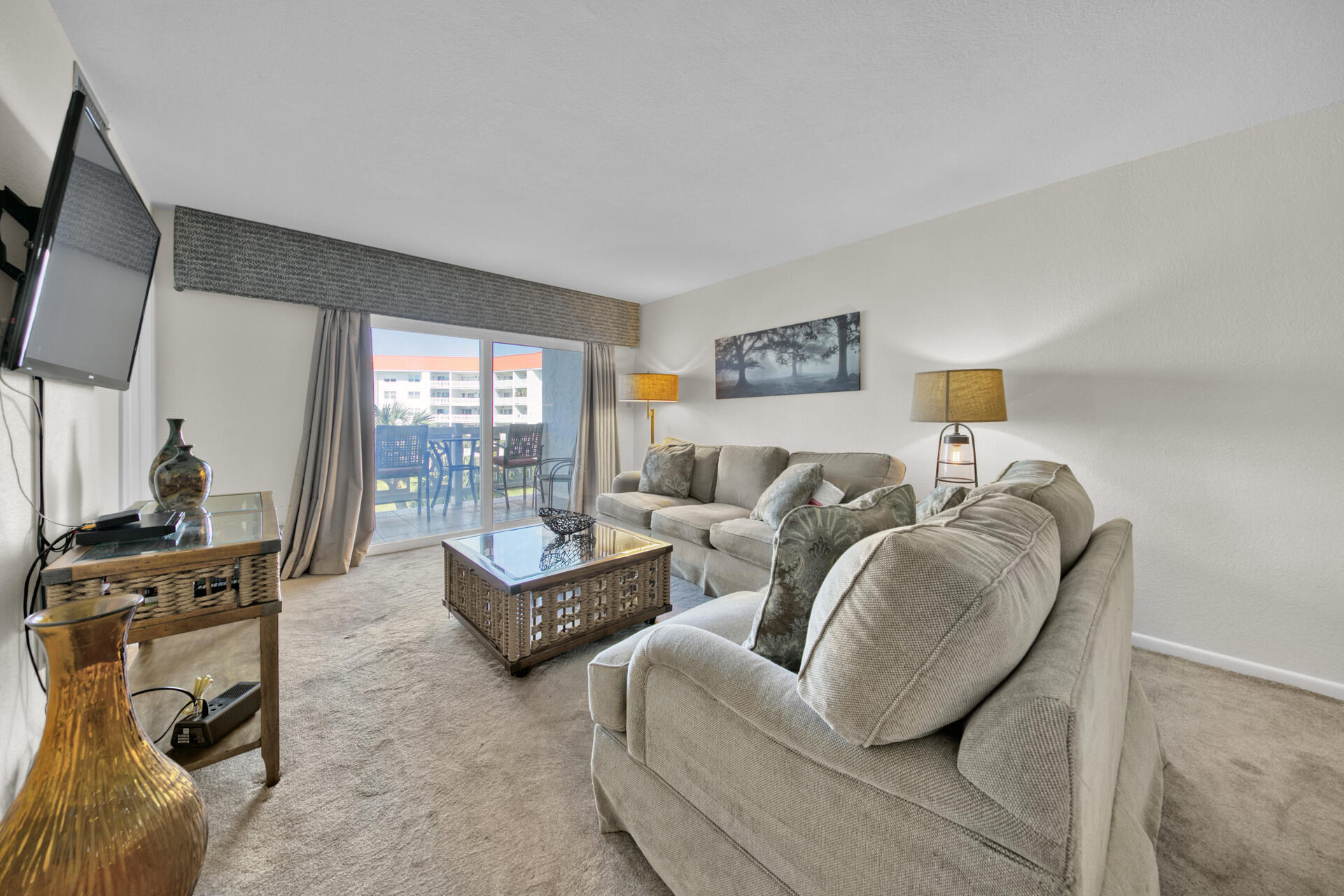 EL MATADOR CONDO - Residential