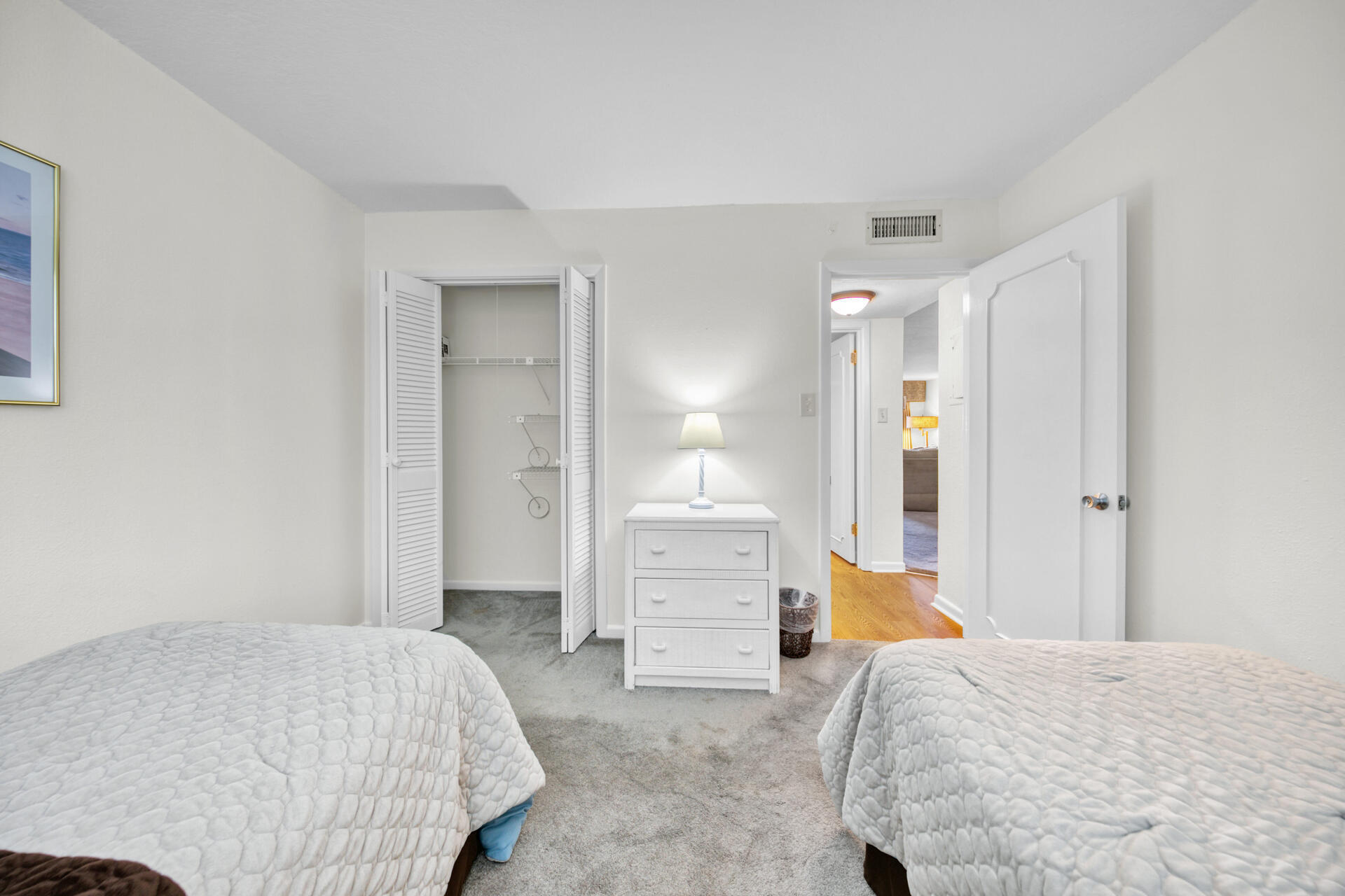 EL MATADOR CONDO - Residential