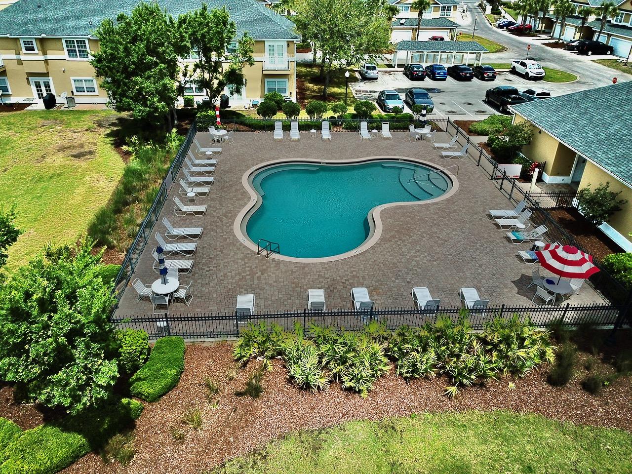 ANNABELLA'S TOWNHOMES - Residential