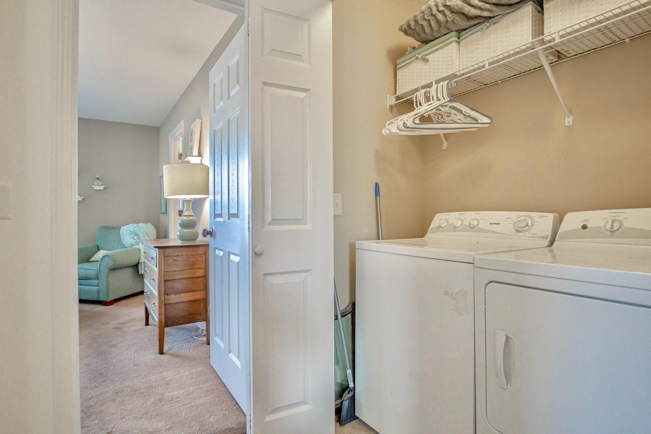 ANNABELLA'S TOWNHOMES - Residential