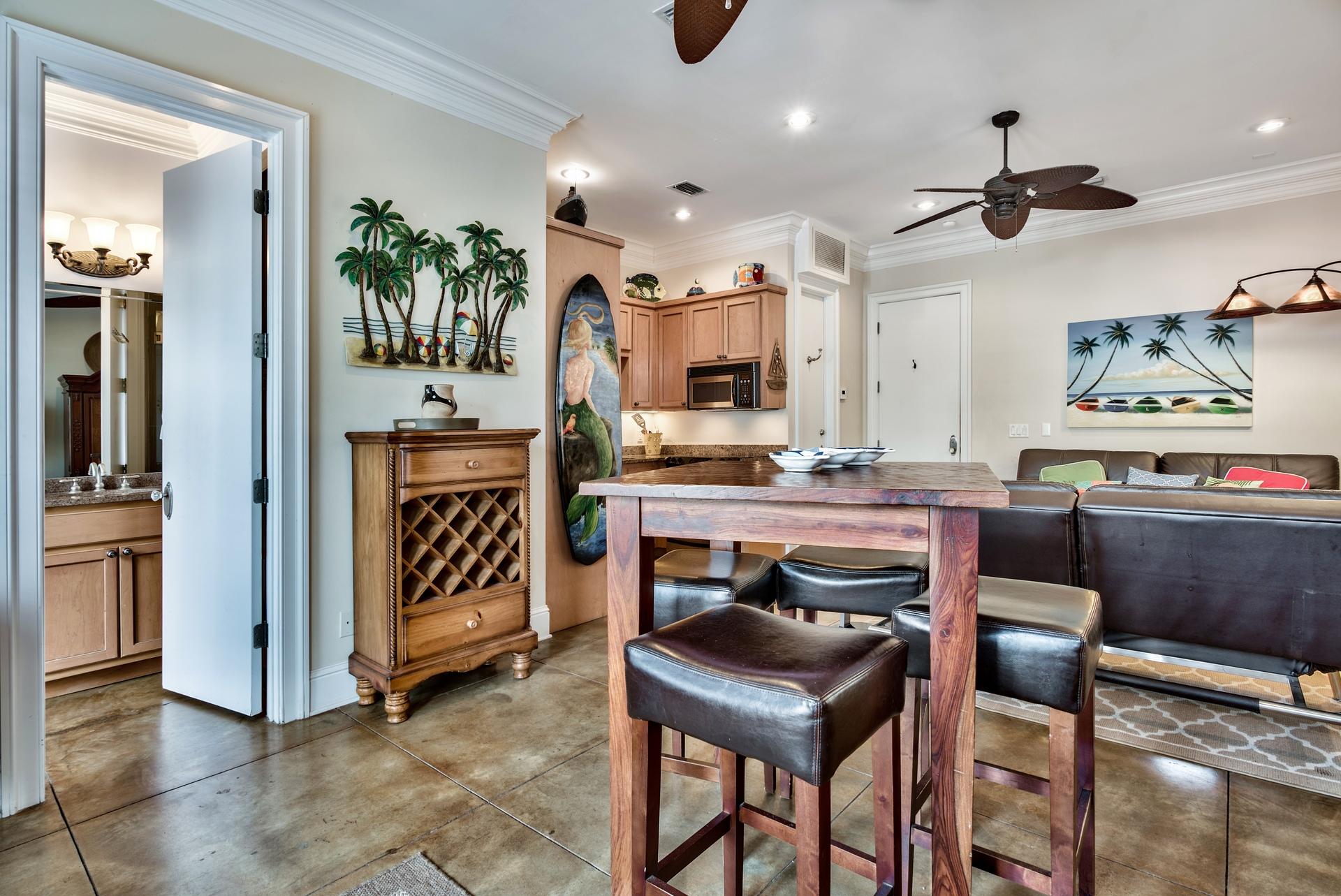 LAGUNA LEGEND TOWNHOMES - Residential