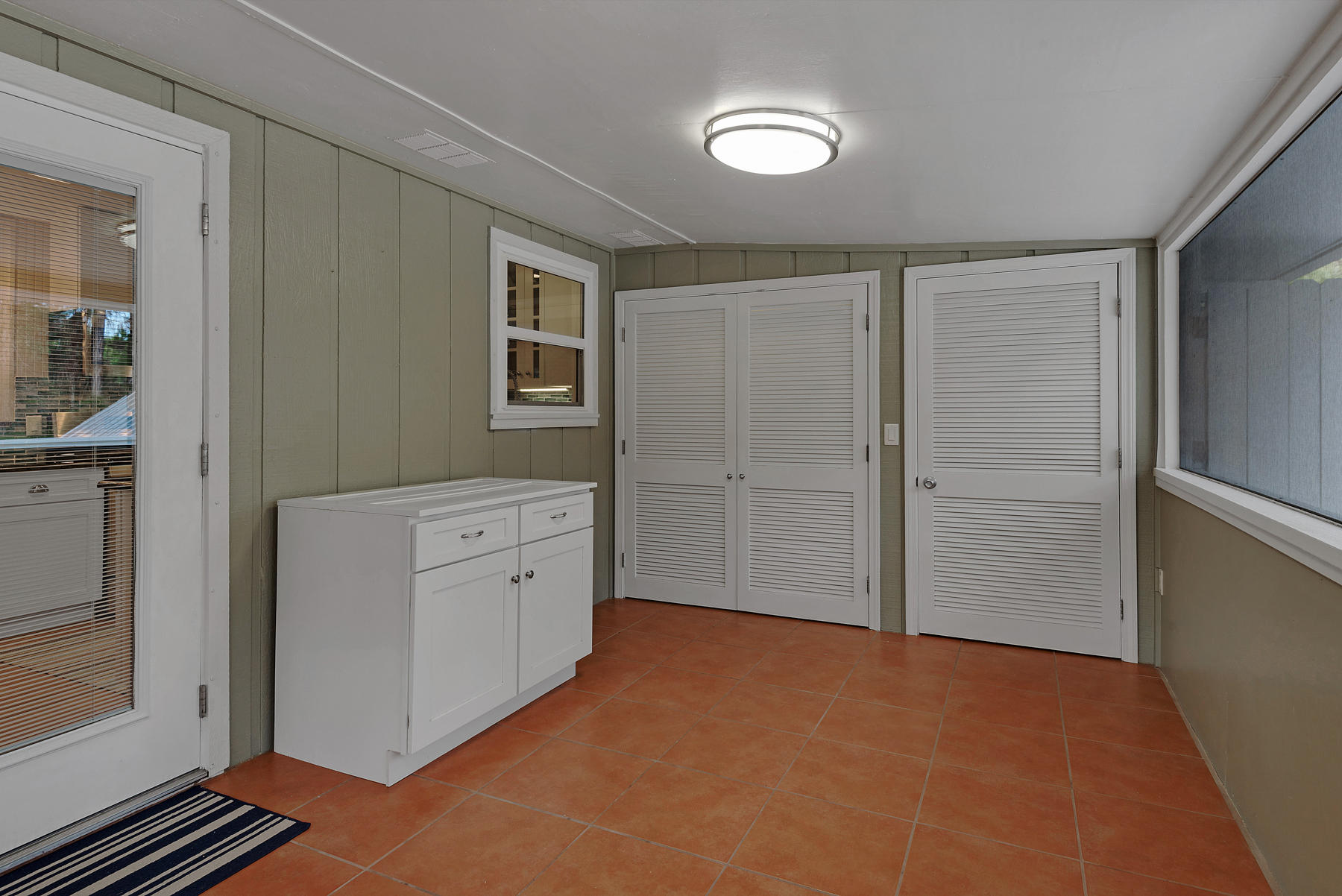 GULF SHORE MANOR - Residential