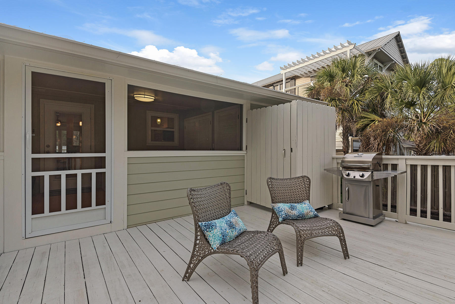 GULF SHORE MANOR - Residential