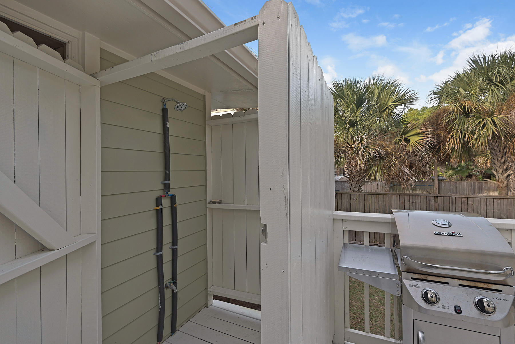 GULF SHORE MANOR - Residential