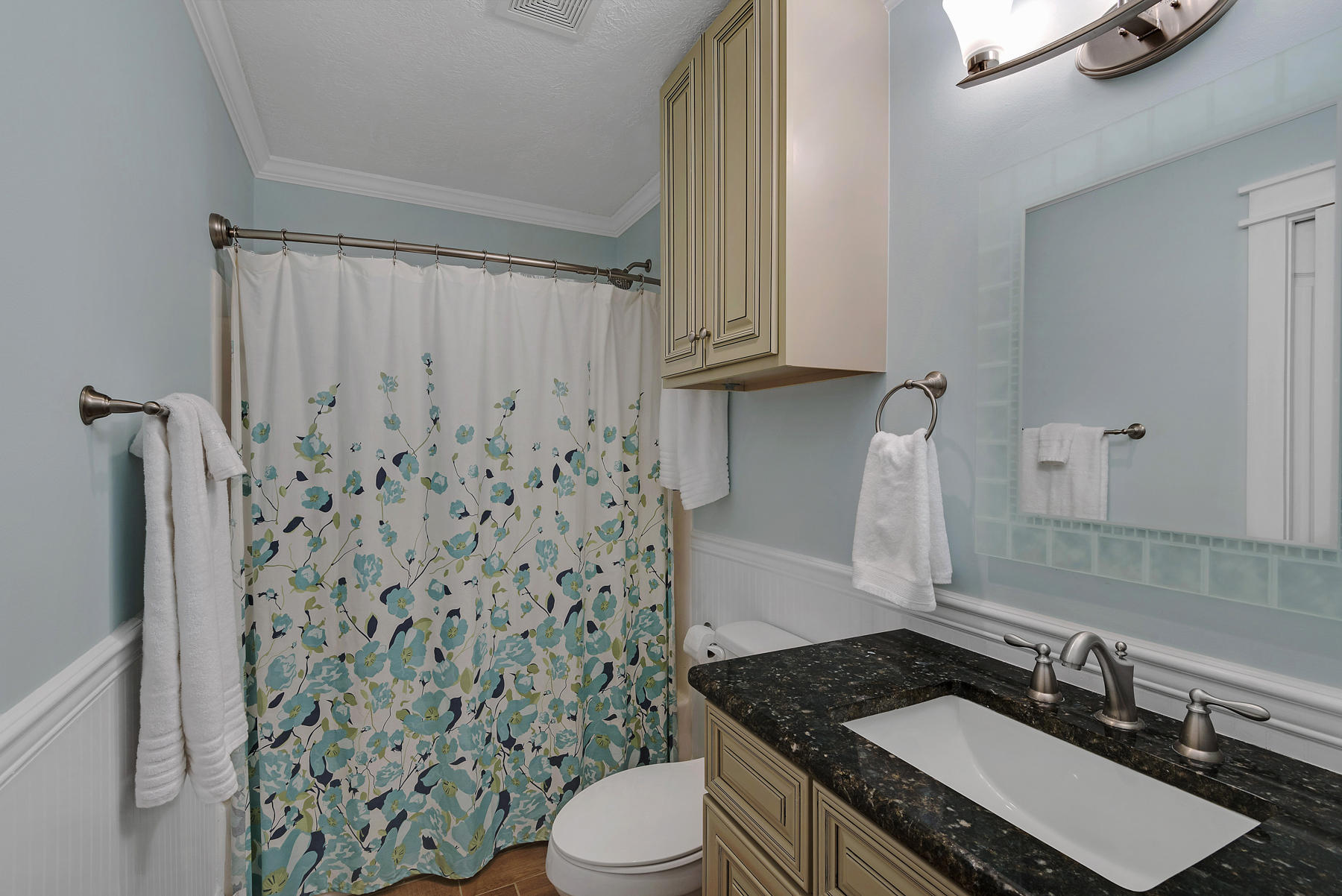 GULF SHORE MANOR - Residential