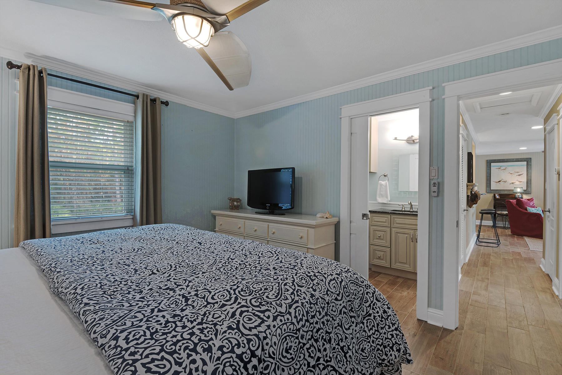 GULF SHORE MANOR - Residential