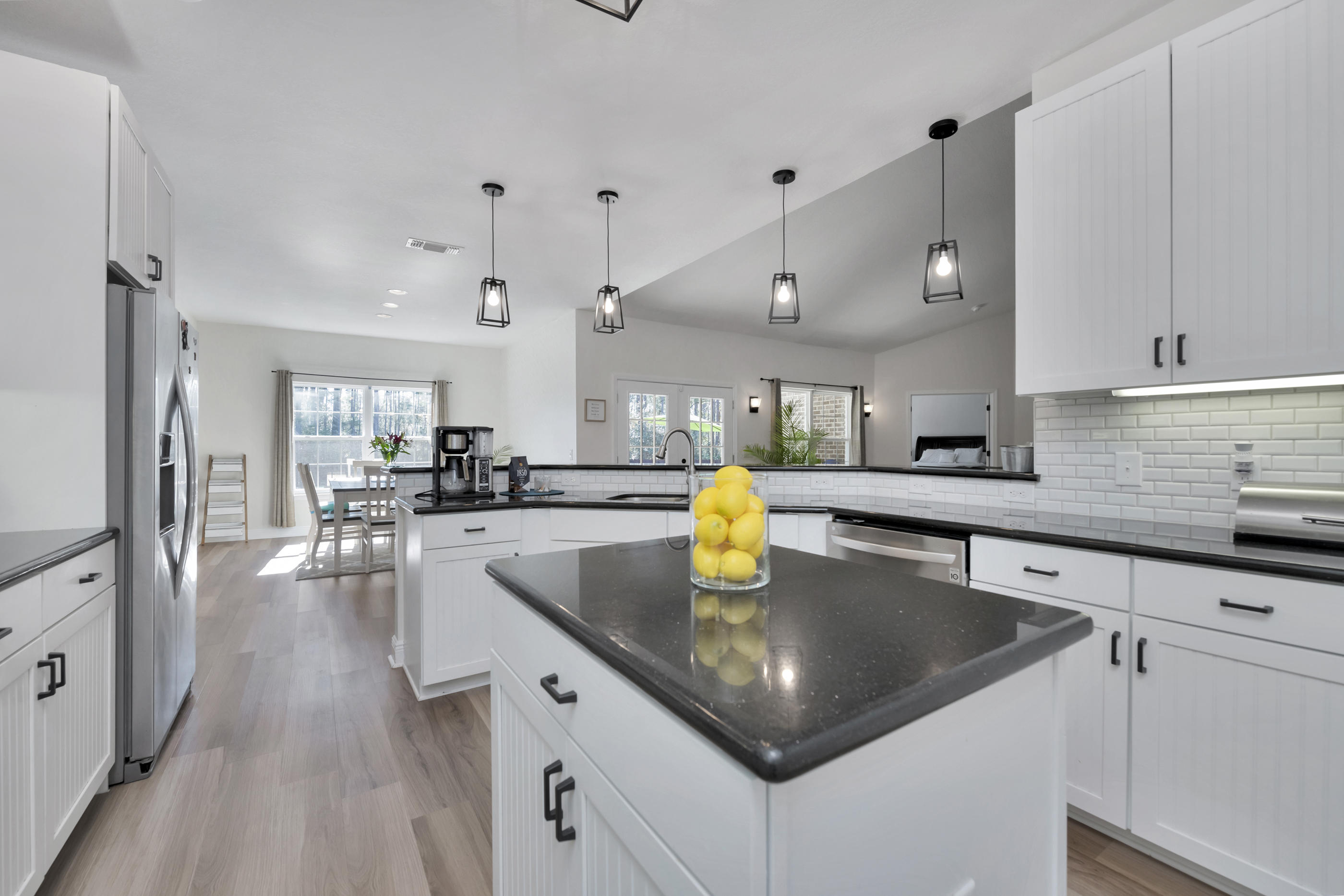 HOLLEY BY THE SEA - Residential