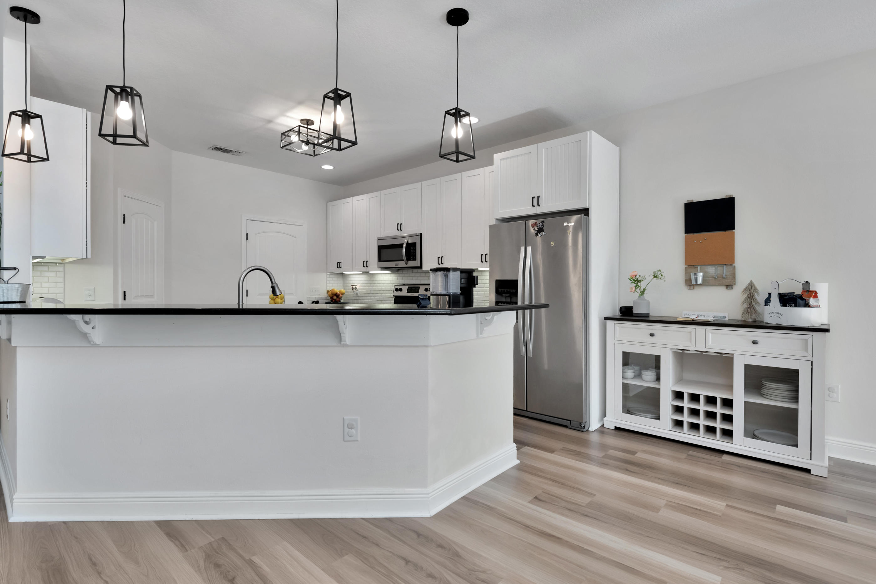 HOLLEY BY THE SEA - Residential