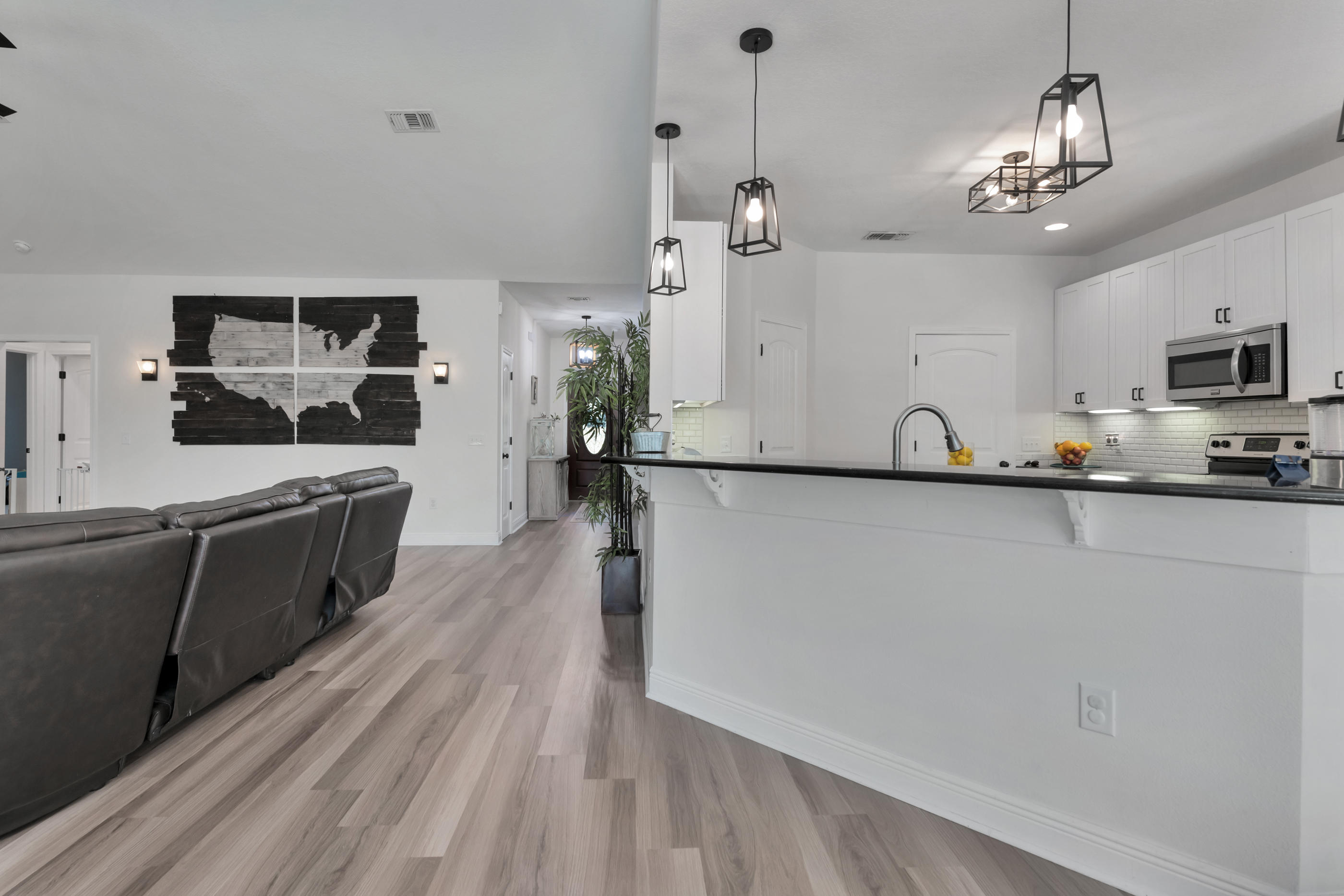 HOLLEY BY THE SEA - Residential