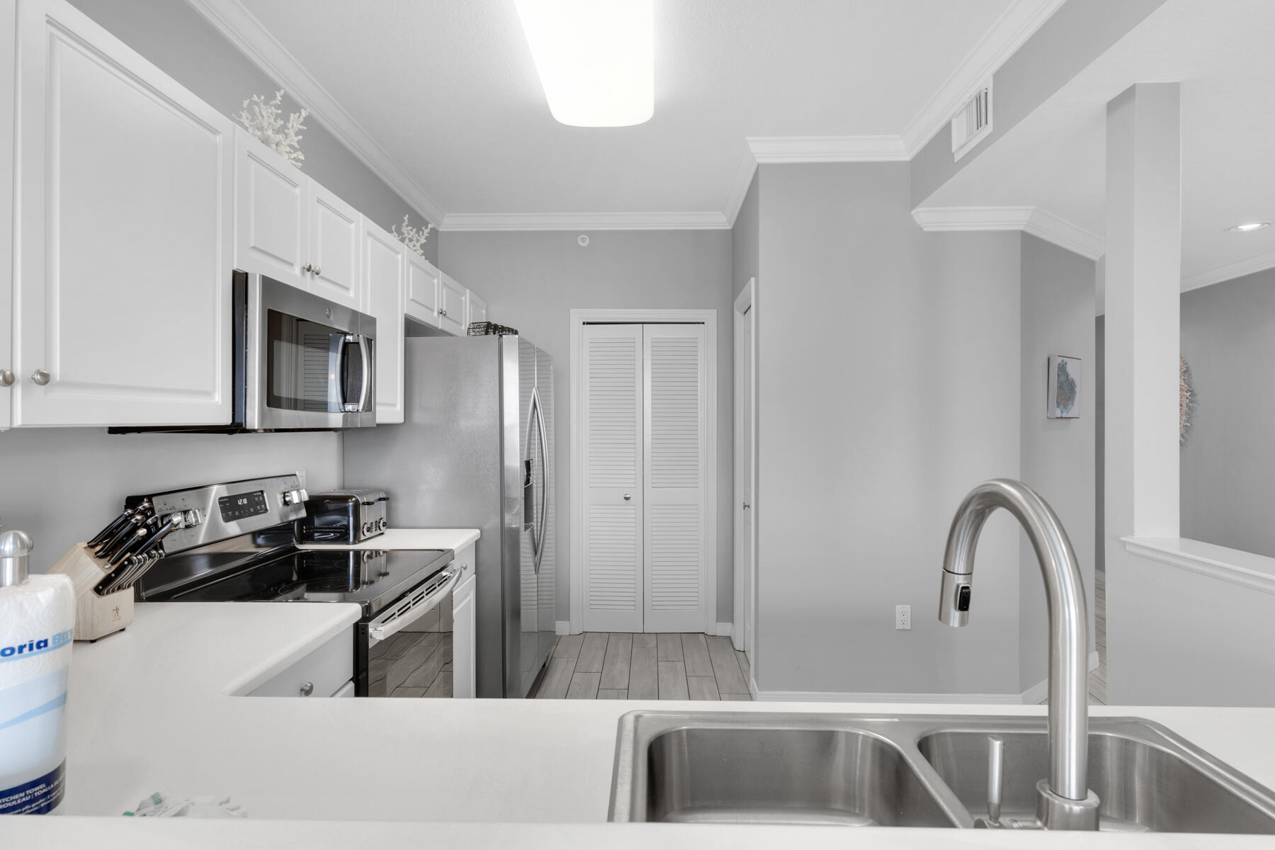DESTIN WEST BEACH & BAY RESORT-GULFSIDE - Residential