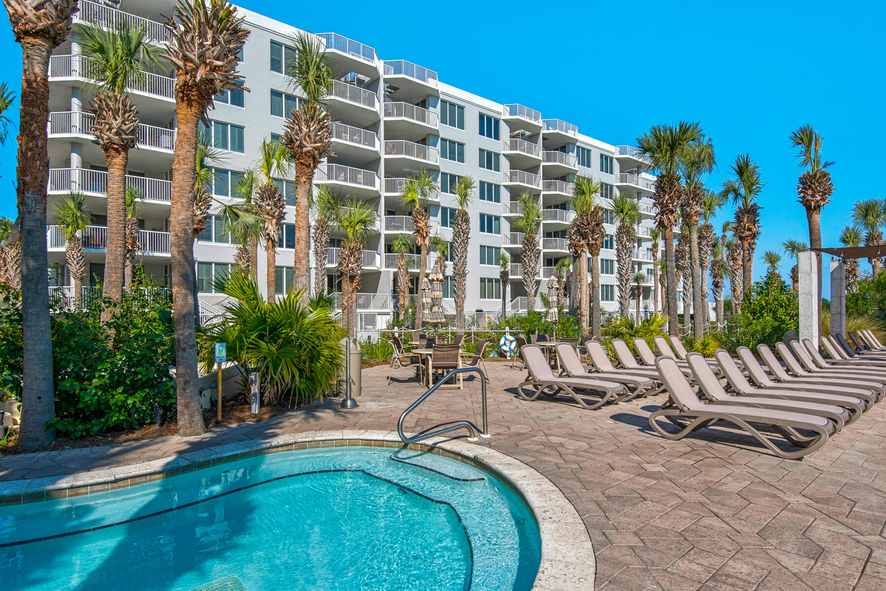 DESTIN WEST BEACH & BAY RESORT-GULFSIDE - Residential