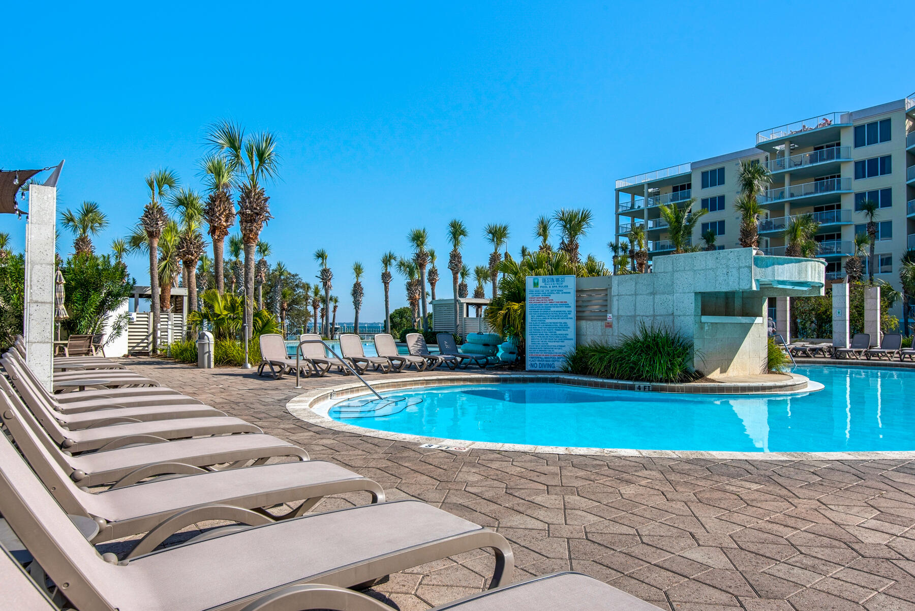 DESTIN WEST BEACH & BAY RESORT-GULFSIDE - Residential
