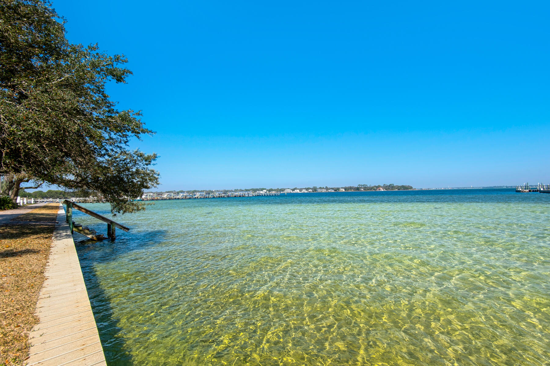 DESTIN WEST BEACH & BAY RESORT-GULFSIDE - Residential