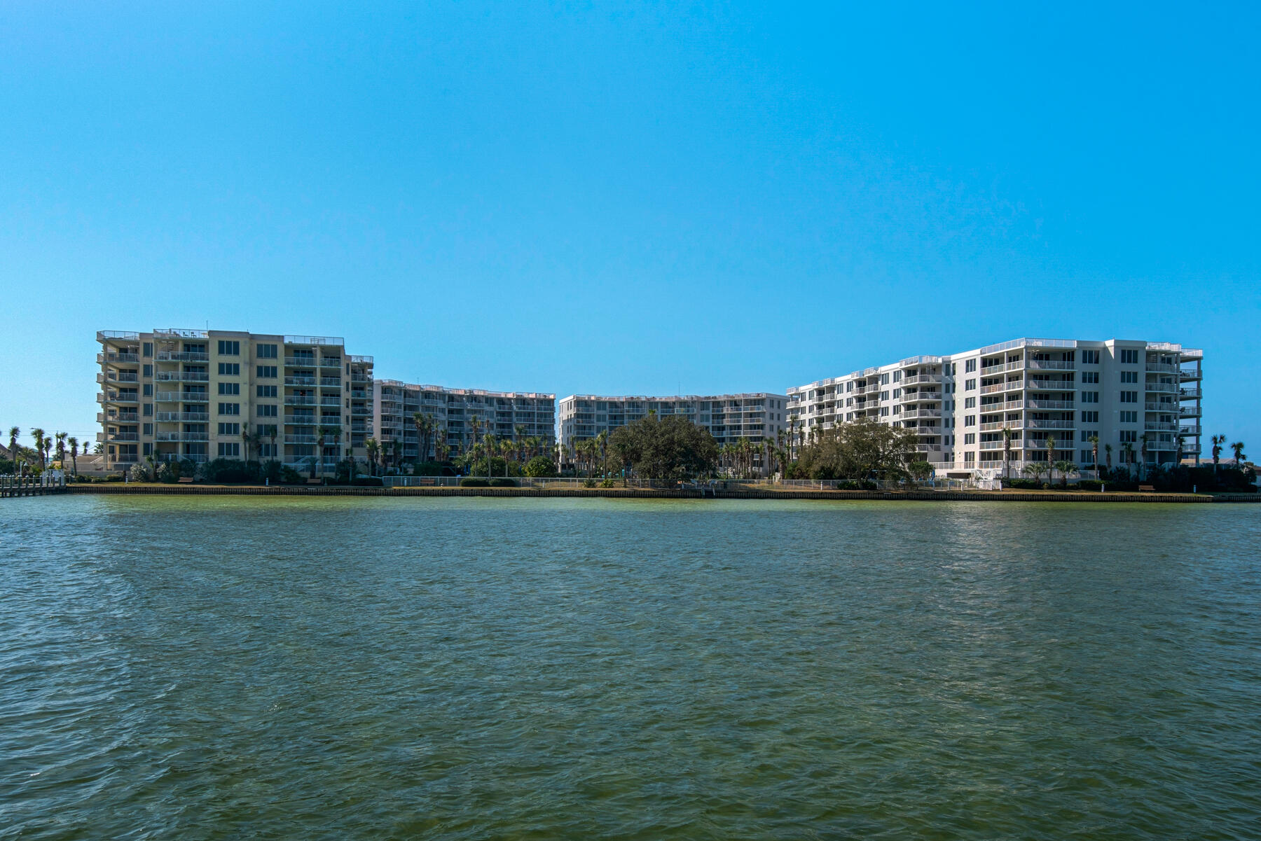 DESTIN WEST BEACH & BAY RESORT-GULFSIDE - Residential