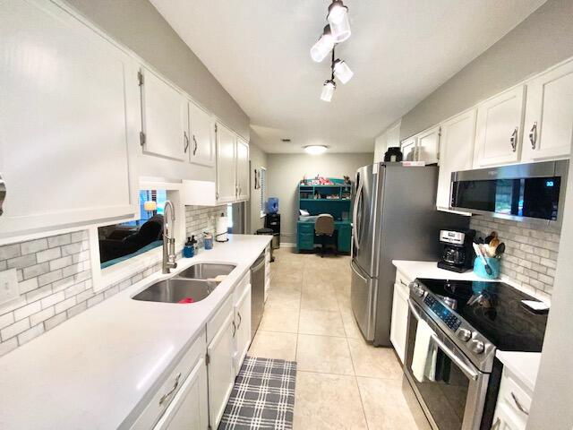 ST ANDREWS VILLAGE SOUTH 2 - Residential Lease