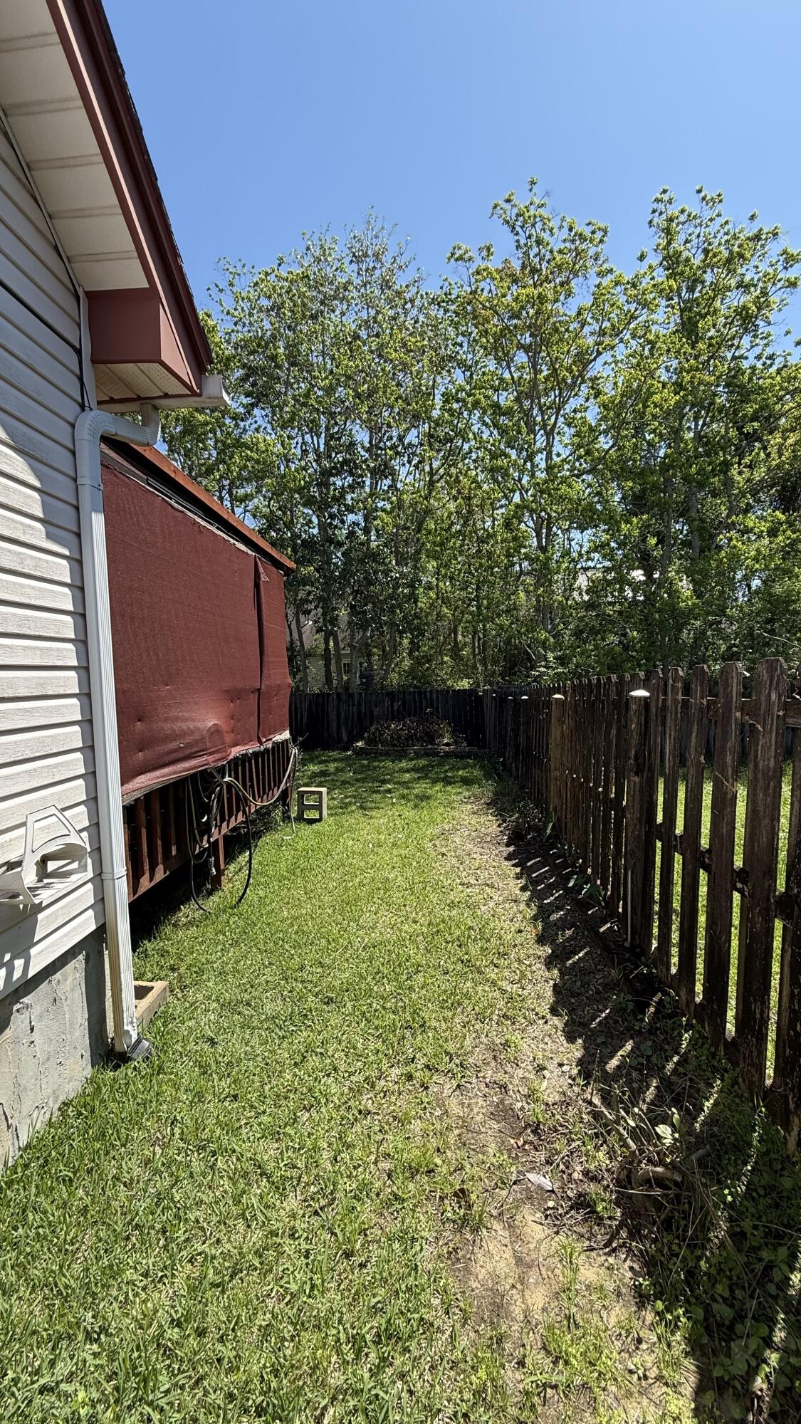 BROOKWOOD ESTATES - Residential