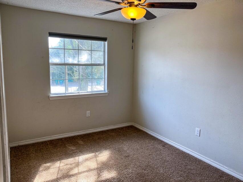 Virginia Oak Court - Residential Lease