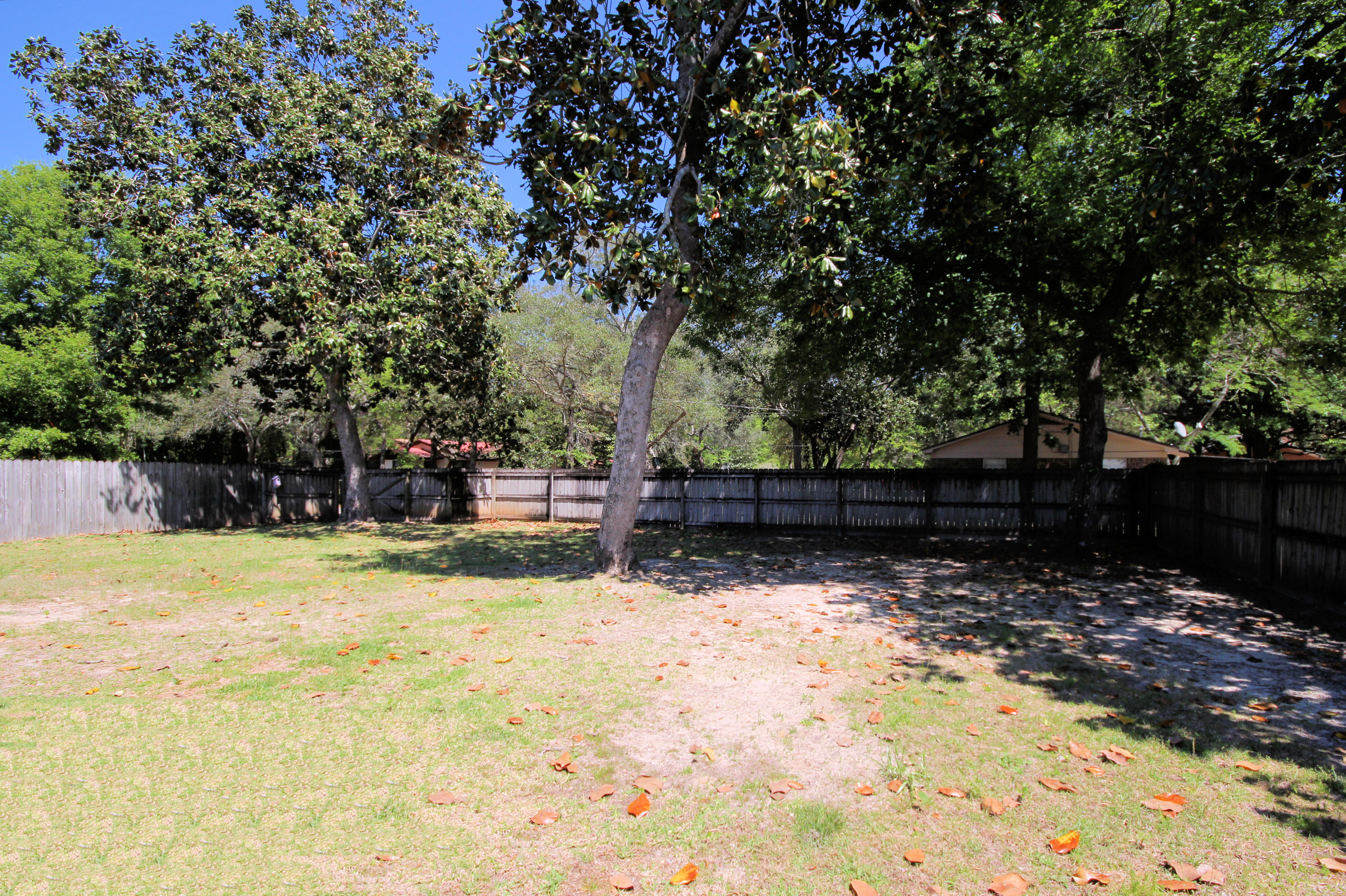Shadow Oak - Residential