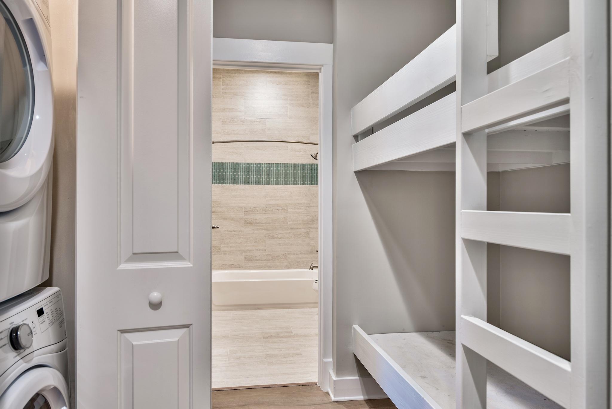 HENDERSON LOFTS - Residential