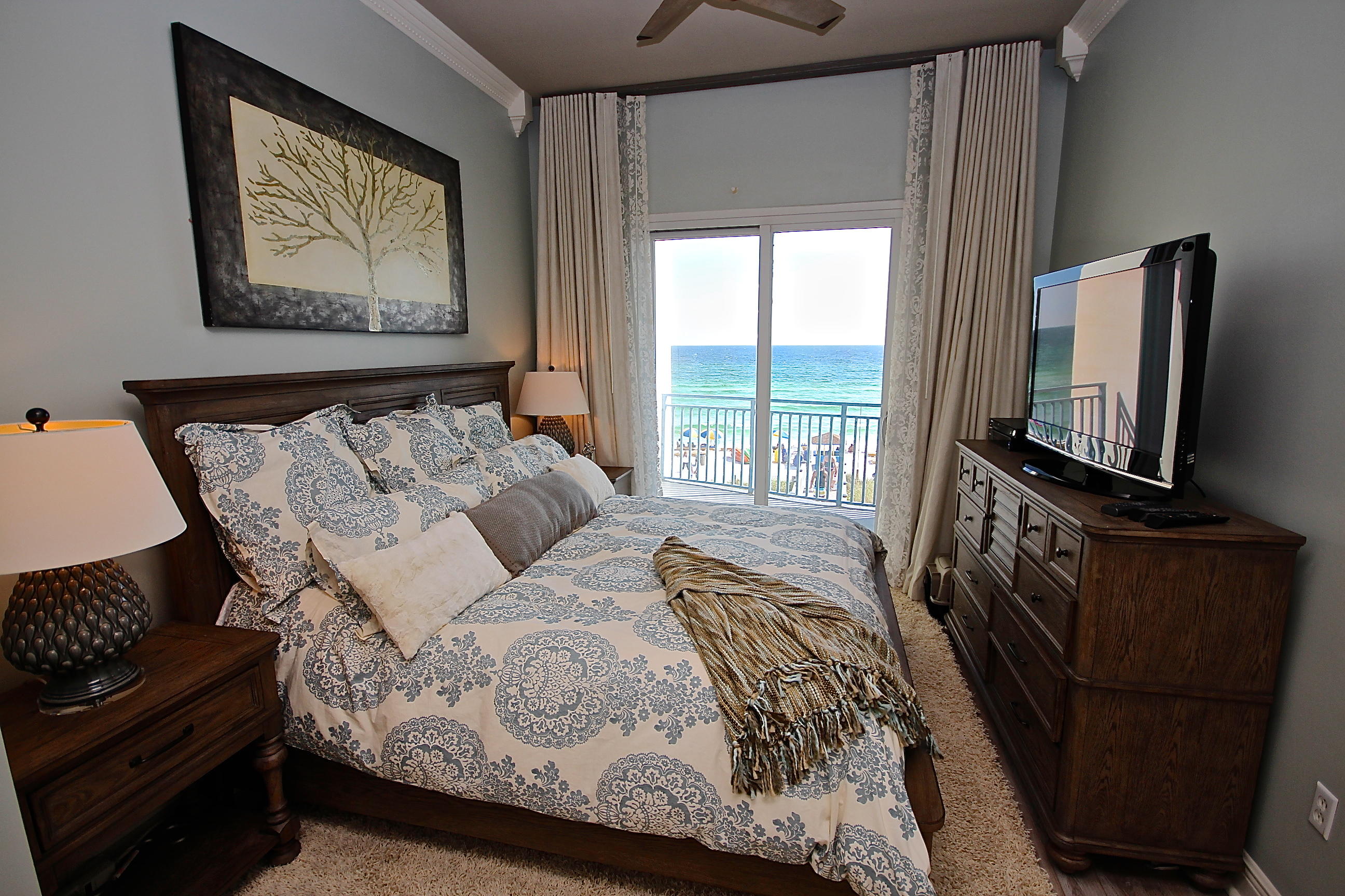 Sterling Breeze - Residential