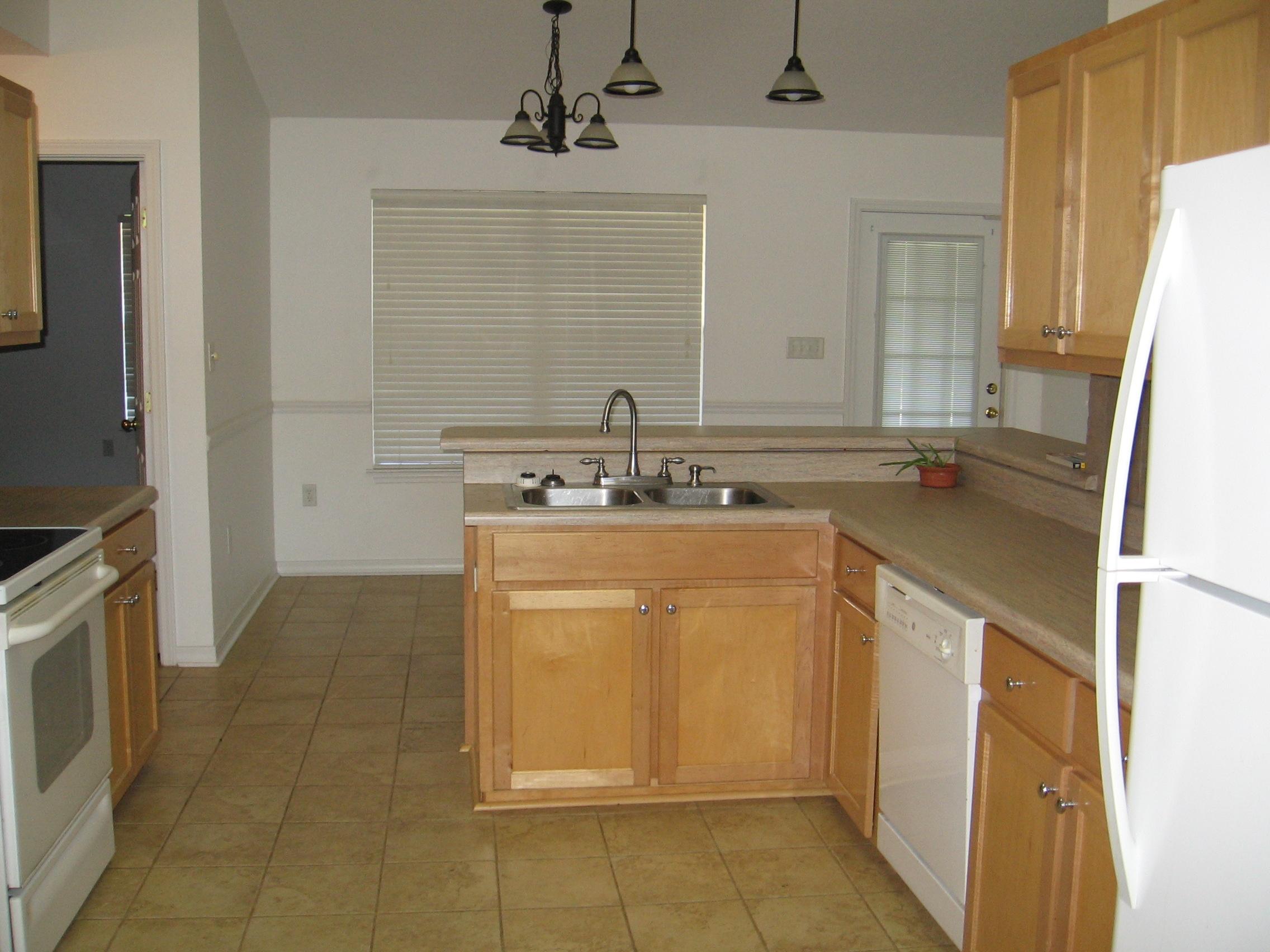 MT OLIVE ESTATES - Residential Lease