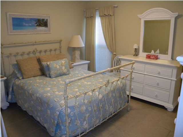 INLET DUNES CONDO PH 1 - Residential