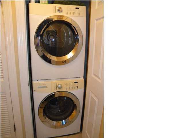 INLET DUNES CONDO PH 1 - Residential