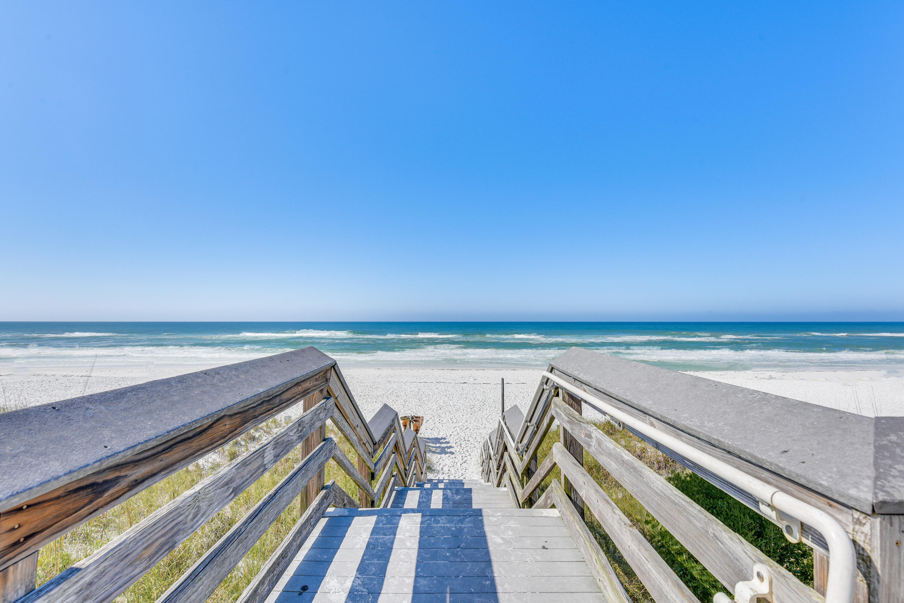 PAVILION PALMS - Residential