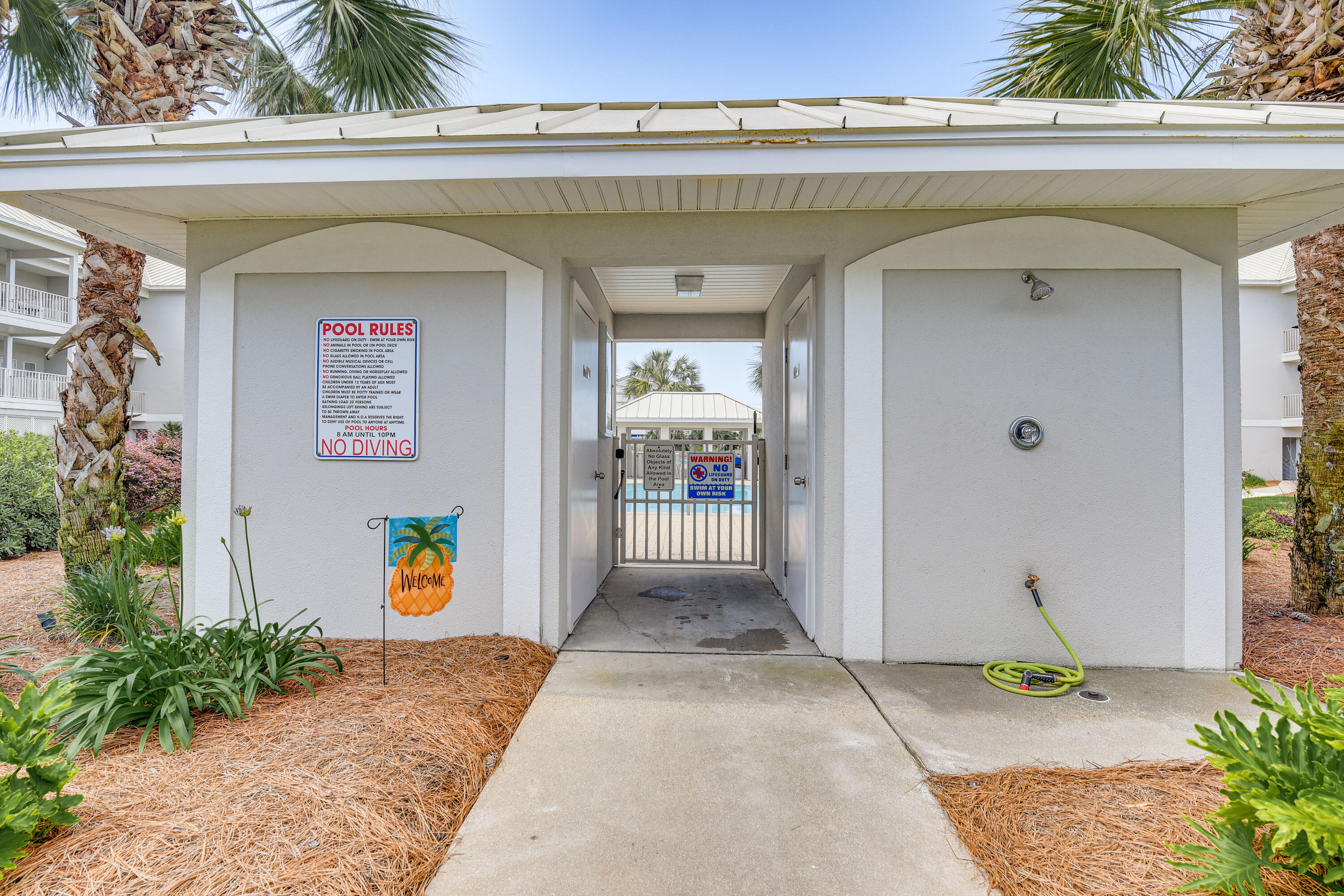 PAVILION PALMS - Residential