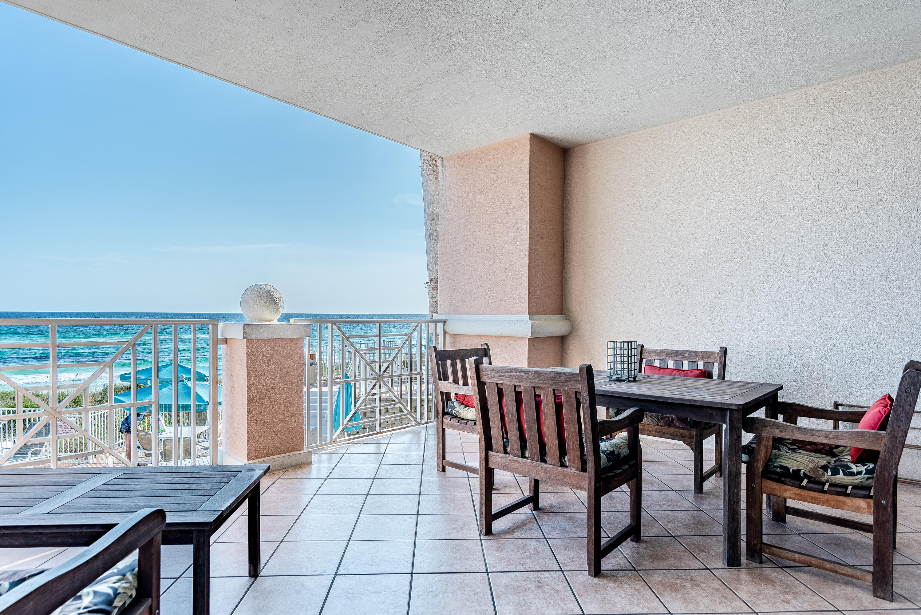 INN AT BLUE MOUNTAIN BEACH - Residential