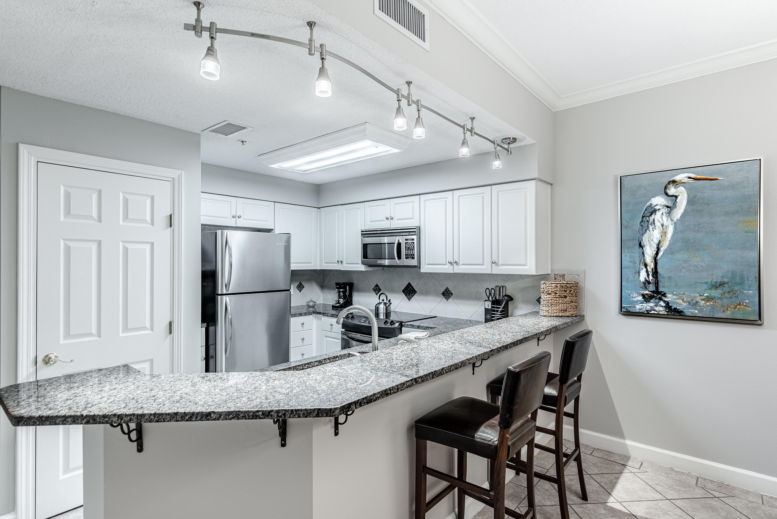 INN AT BLUE MOUNTAIN BEACH - Residential