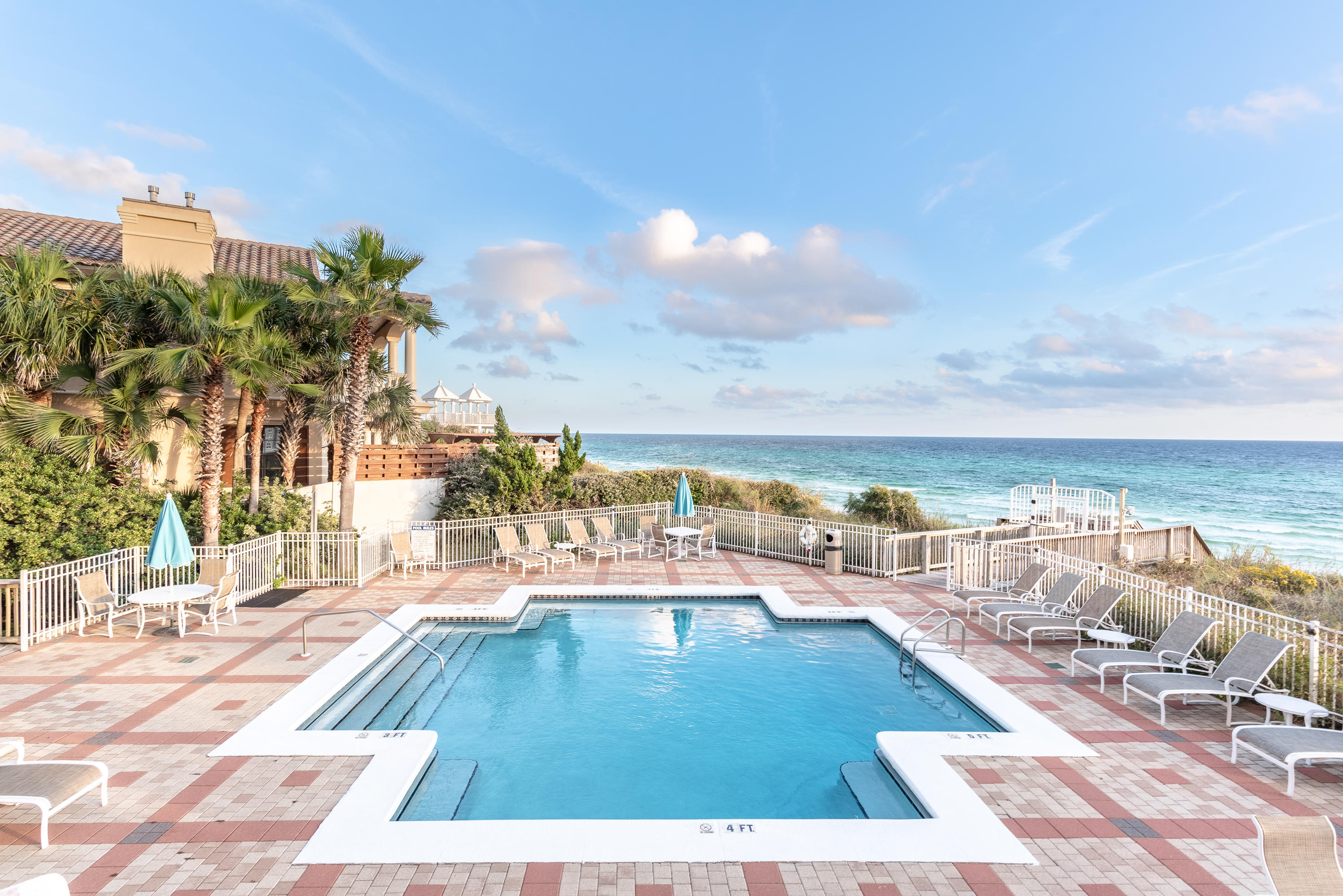 INN AT BLUE MOUNTAIN BEACH - Residential
