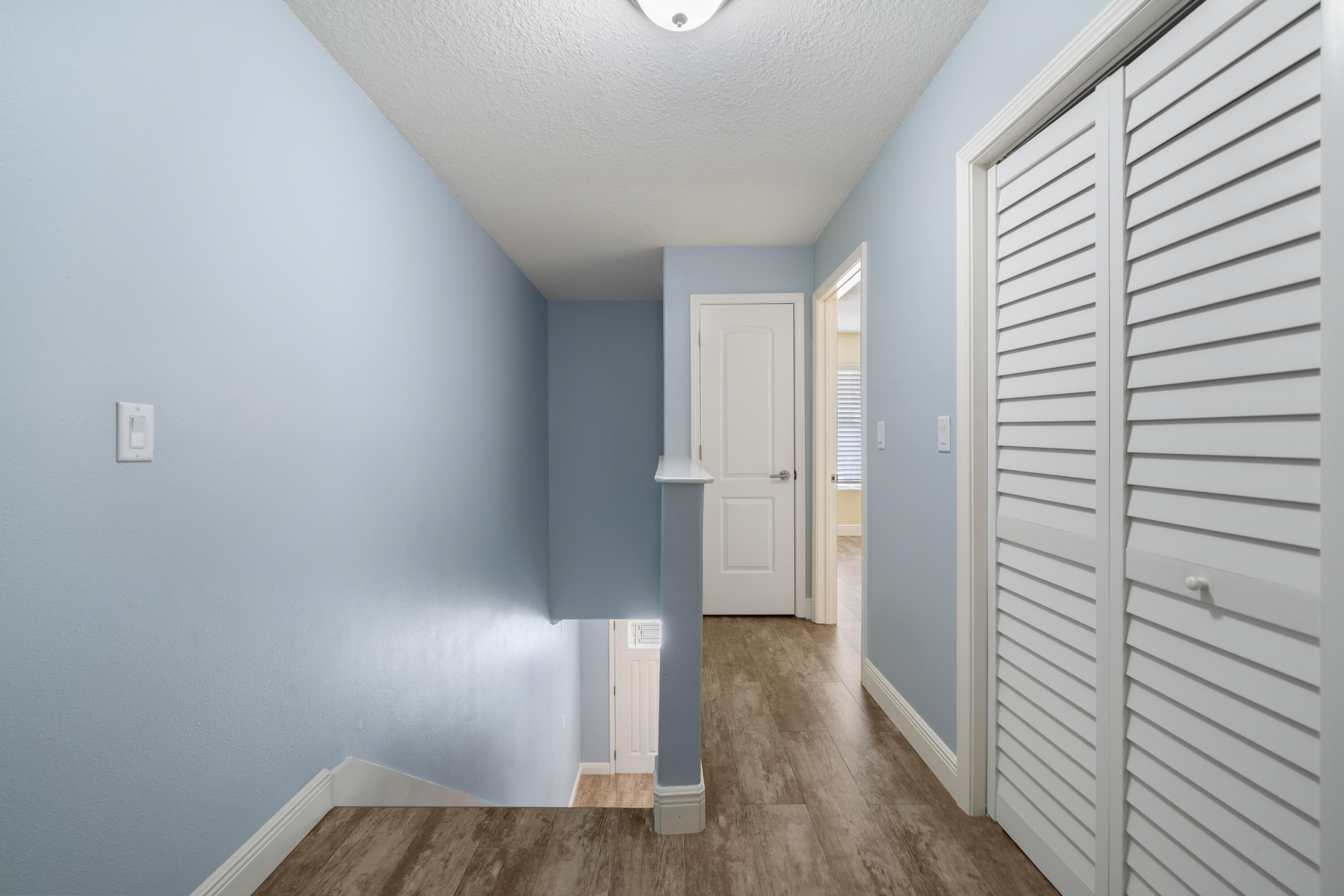 PELICAN PLACE T/H EAST LOT 3 - Residential