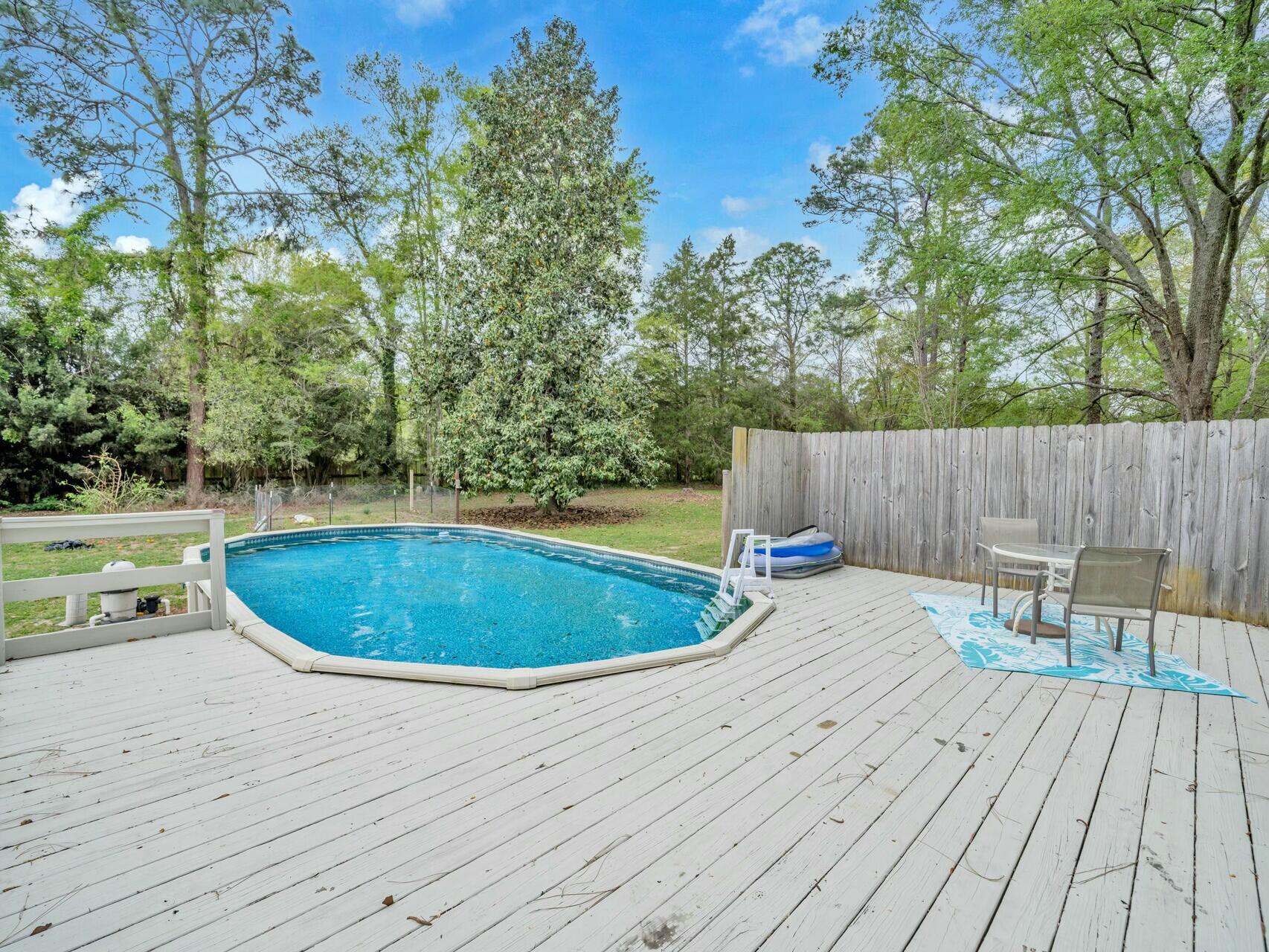 TEN LAKE ESTATES UNIT 3 - Residential