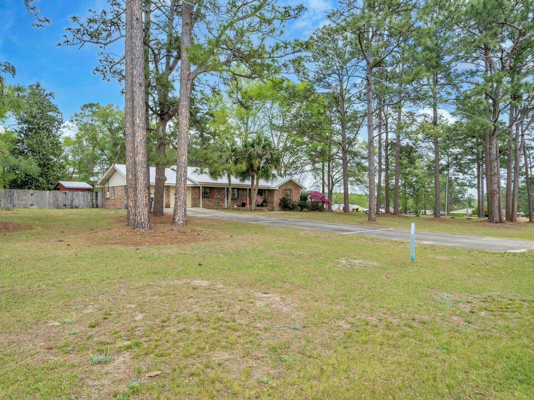 TEN LAKE ESTATES UNIT 3 - Residential