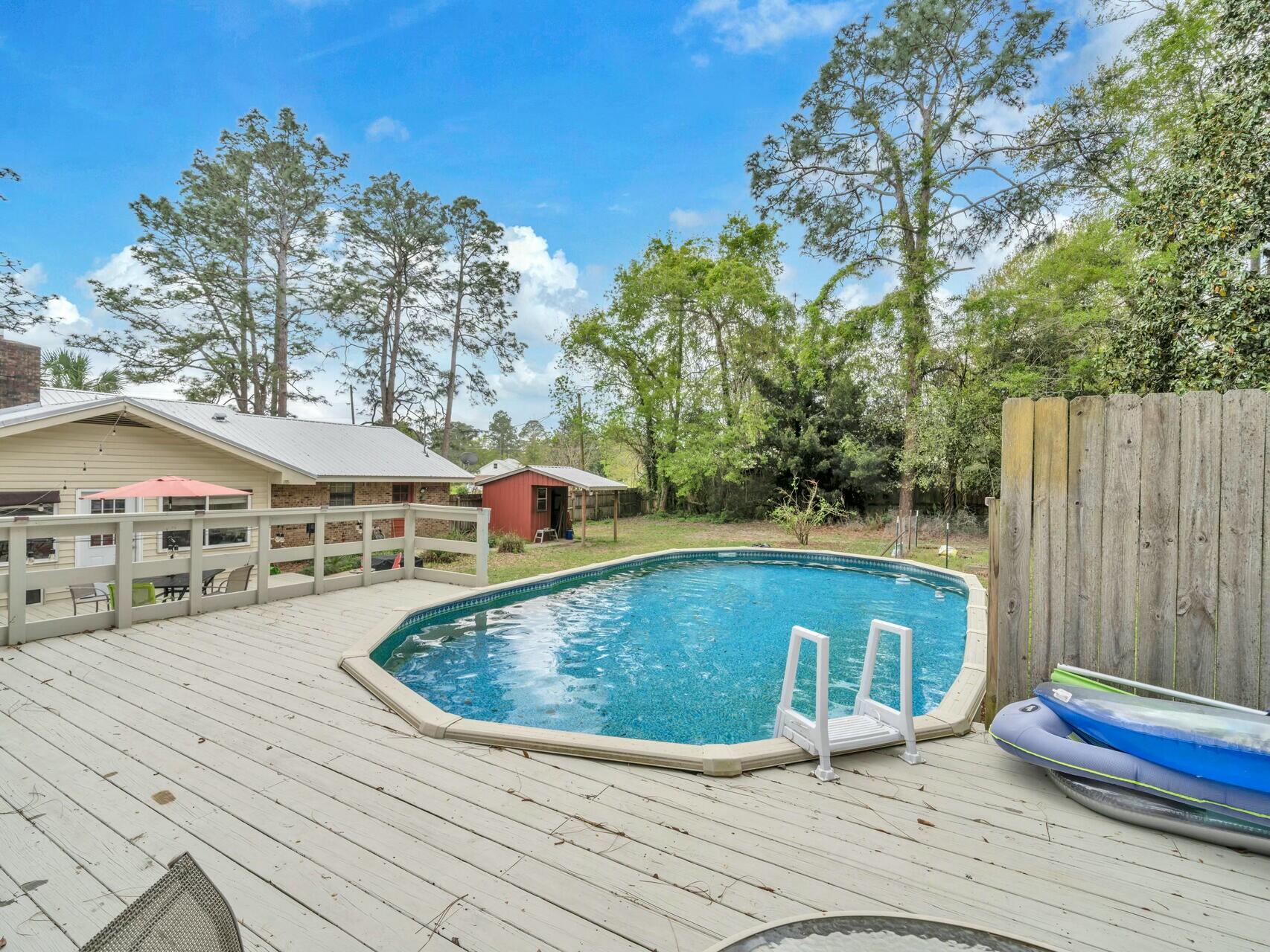 TEN LAKE ESTATES UNIT 3 - Residential